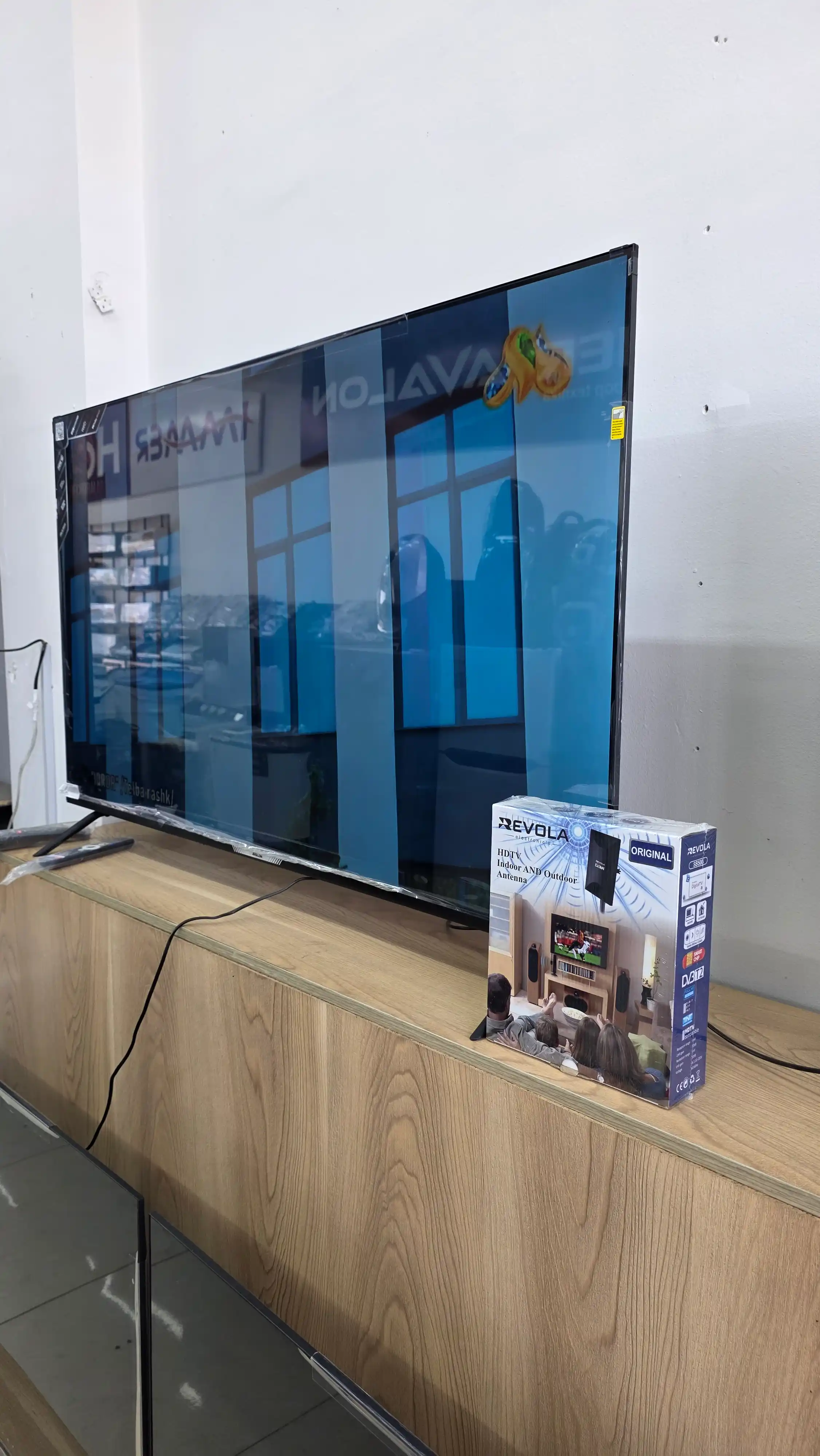 Антенна REVOLA DVB-T2 Full HD