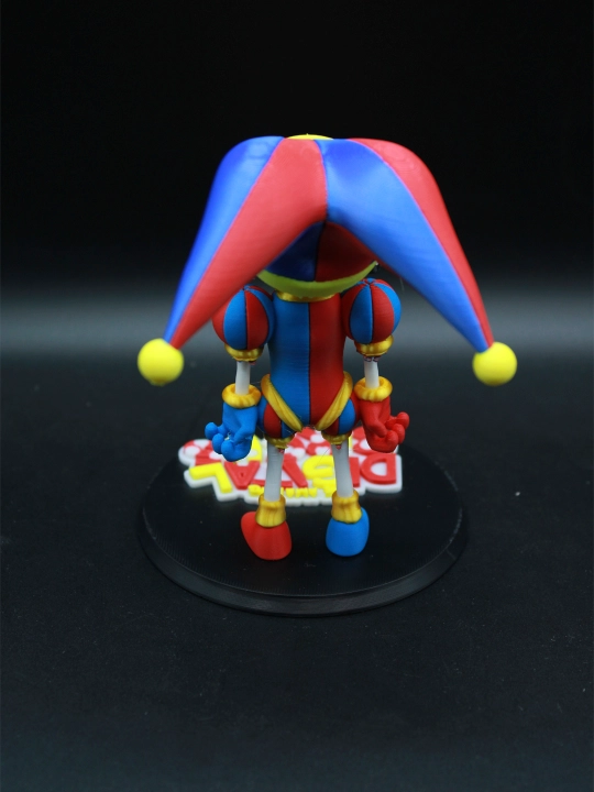 "Pomni" 3D-figura podstavkada / Raqamli sirk o'yinchoq, interyer uchun dekor suvenir