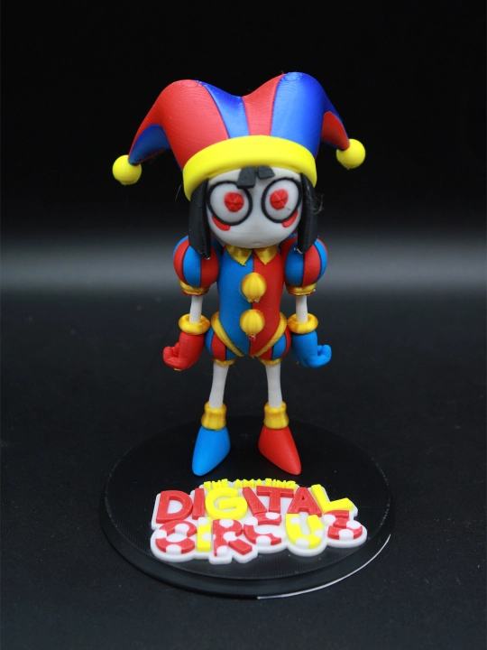 "Pomni" 3D-figura podstavkada / Raqamli sirk o'yinchoq, interyer uchun dekor suvenir
