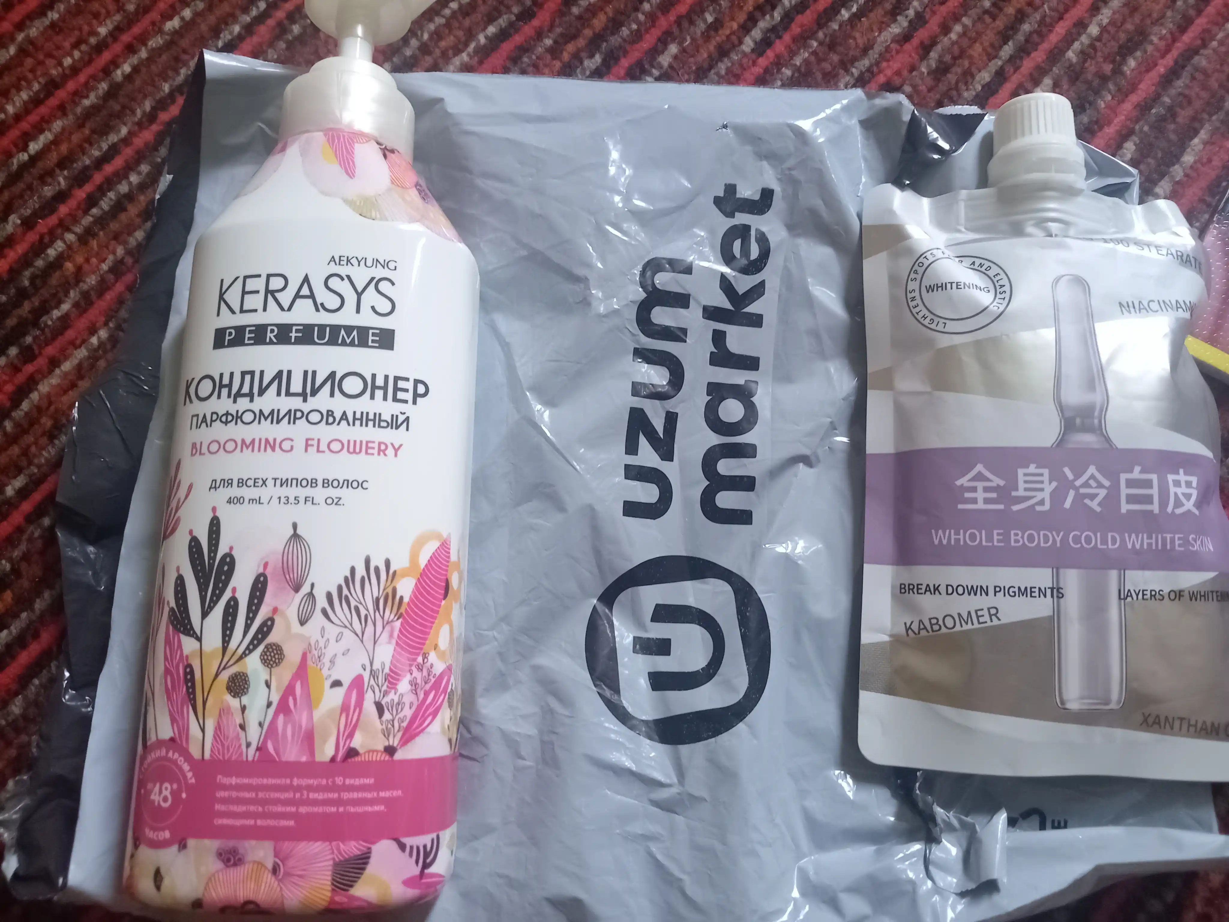Keratinli, xushbo‘y, soch uchun ayollar balzami konditsioneri, Kerasys, 400 ml, Koreya