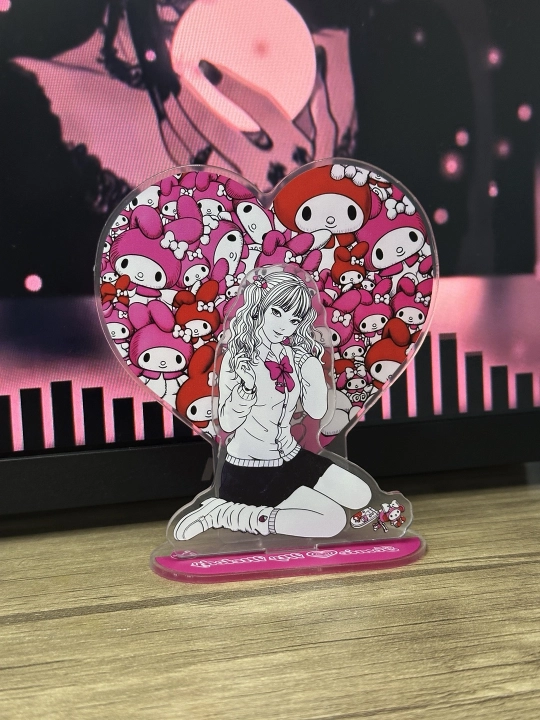 Акриловый стенд с принтом Tomie и Sanrio