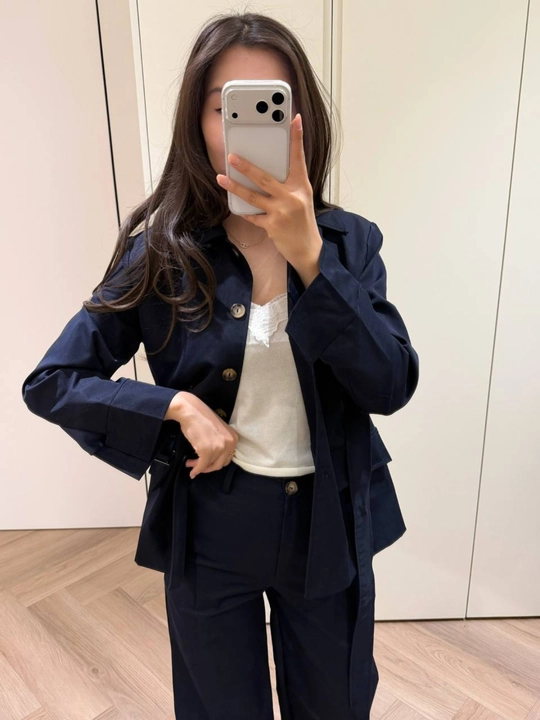 Ayollar kostyumi dvoyka, belbog‘li trench jaket va shim, ikki qismli ayollar komplekti