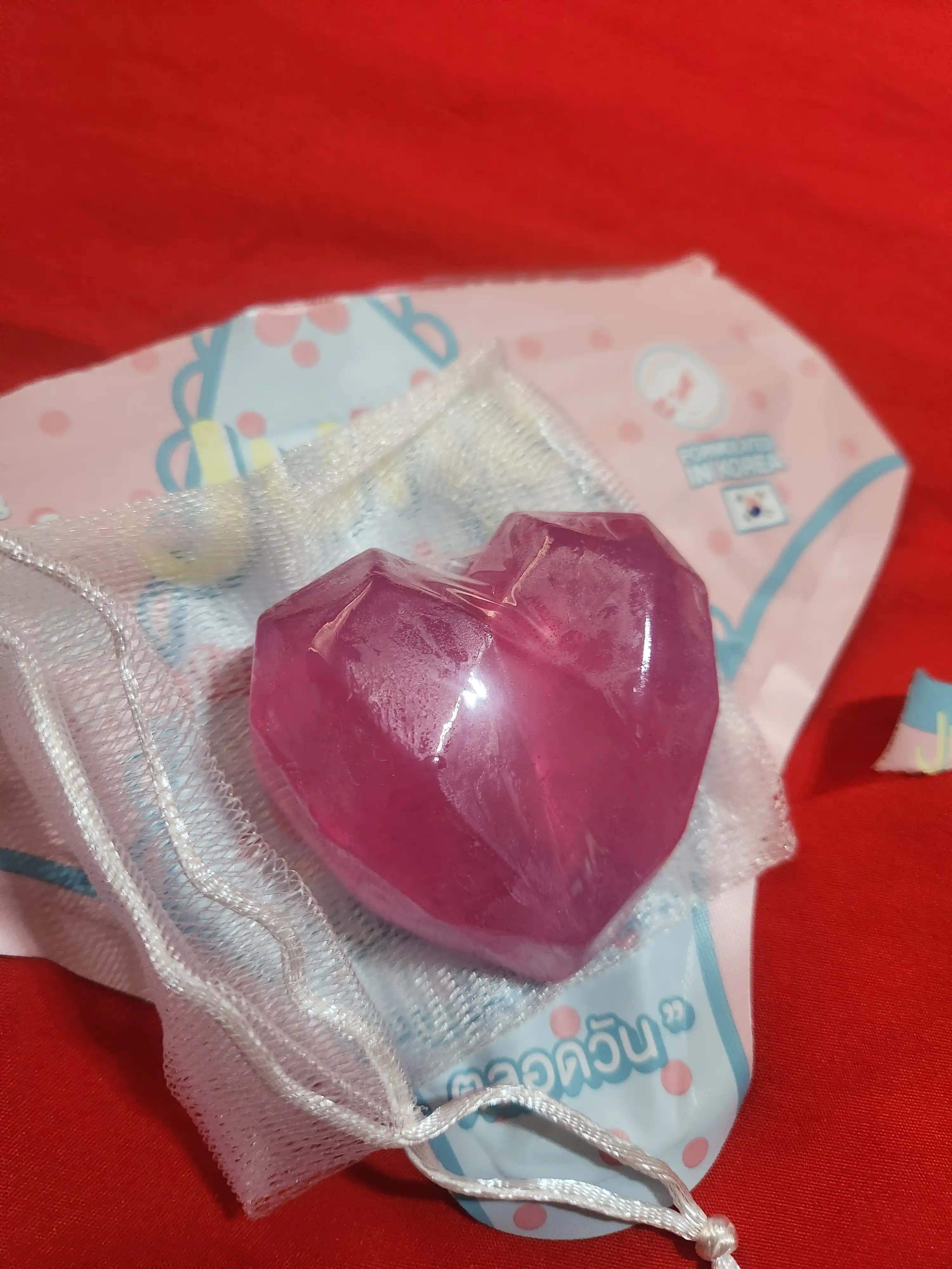 Мыло для интимной гигиены для женщин (в форме сердца) - ISW Fresh Feminine Cleansing Soap