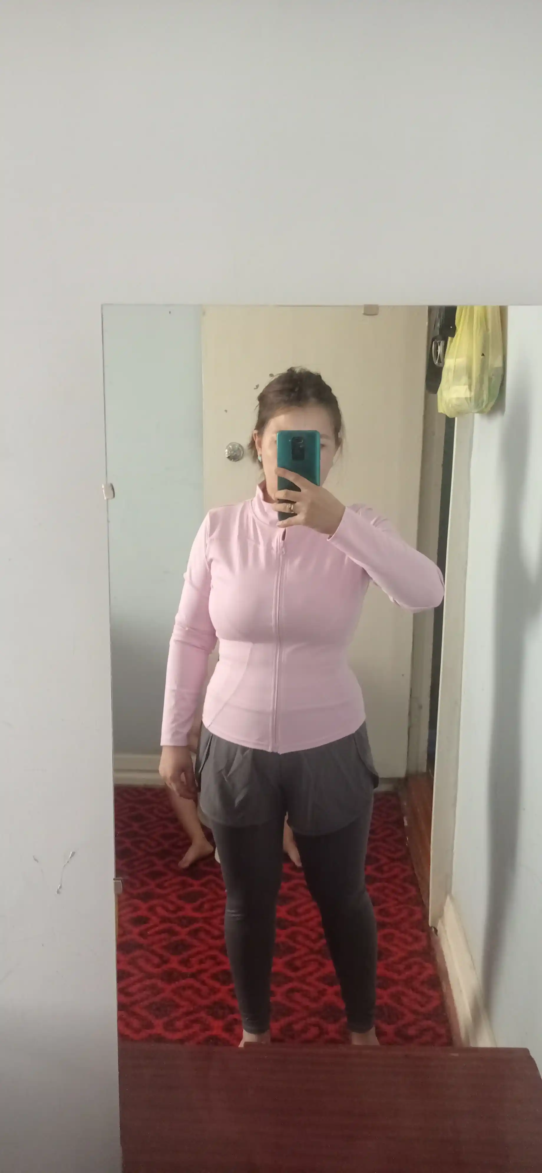 Topik, fitnes uchun chashkali sport topi, yoga, sport kiyimlari ayollar uchun