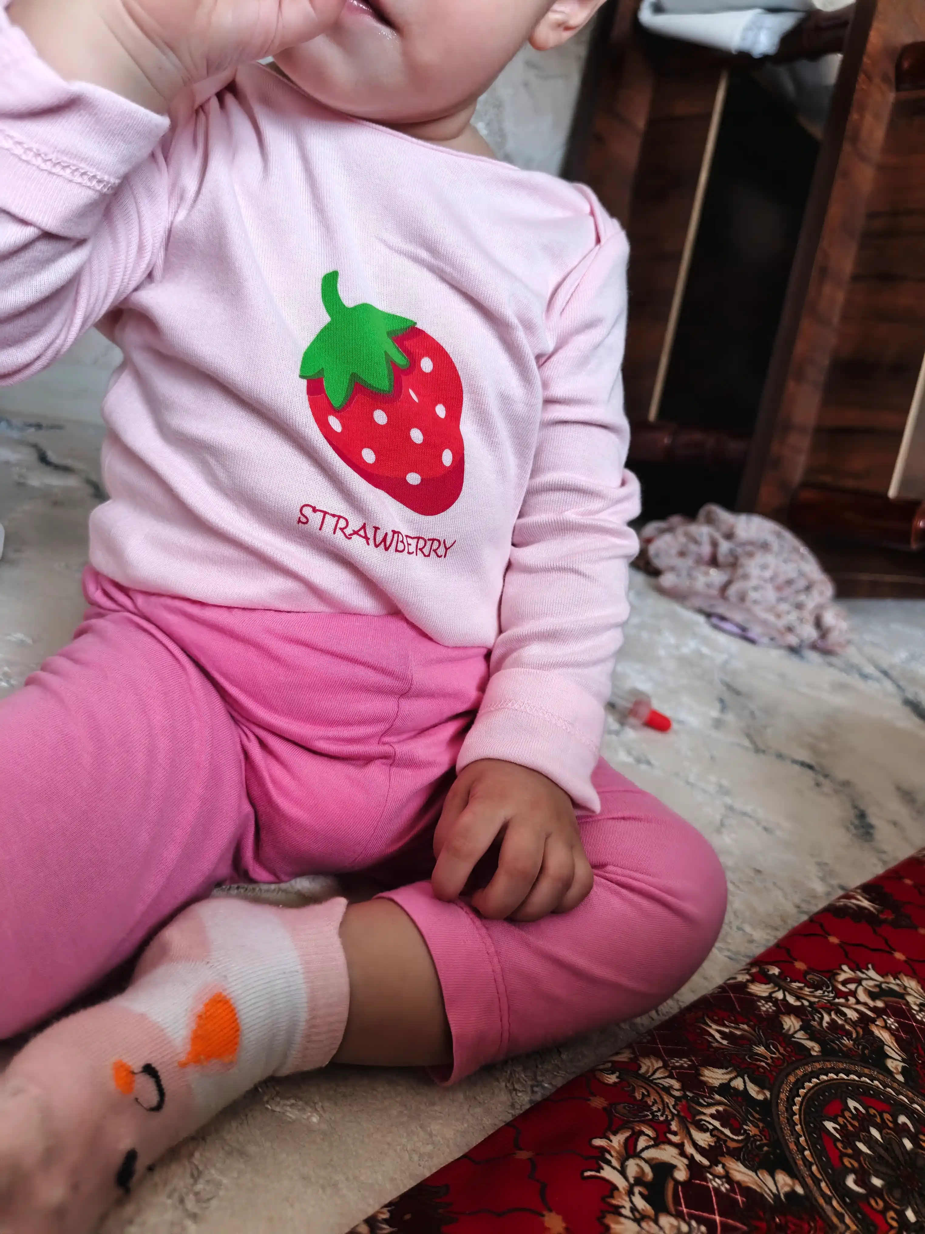 0-18 oylik chaqaloqlar uchun mo‘ljallangan, paxtadan tayyorlangan, uzun yengli bolalar bodi to‘plami