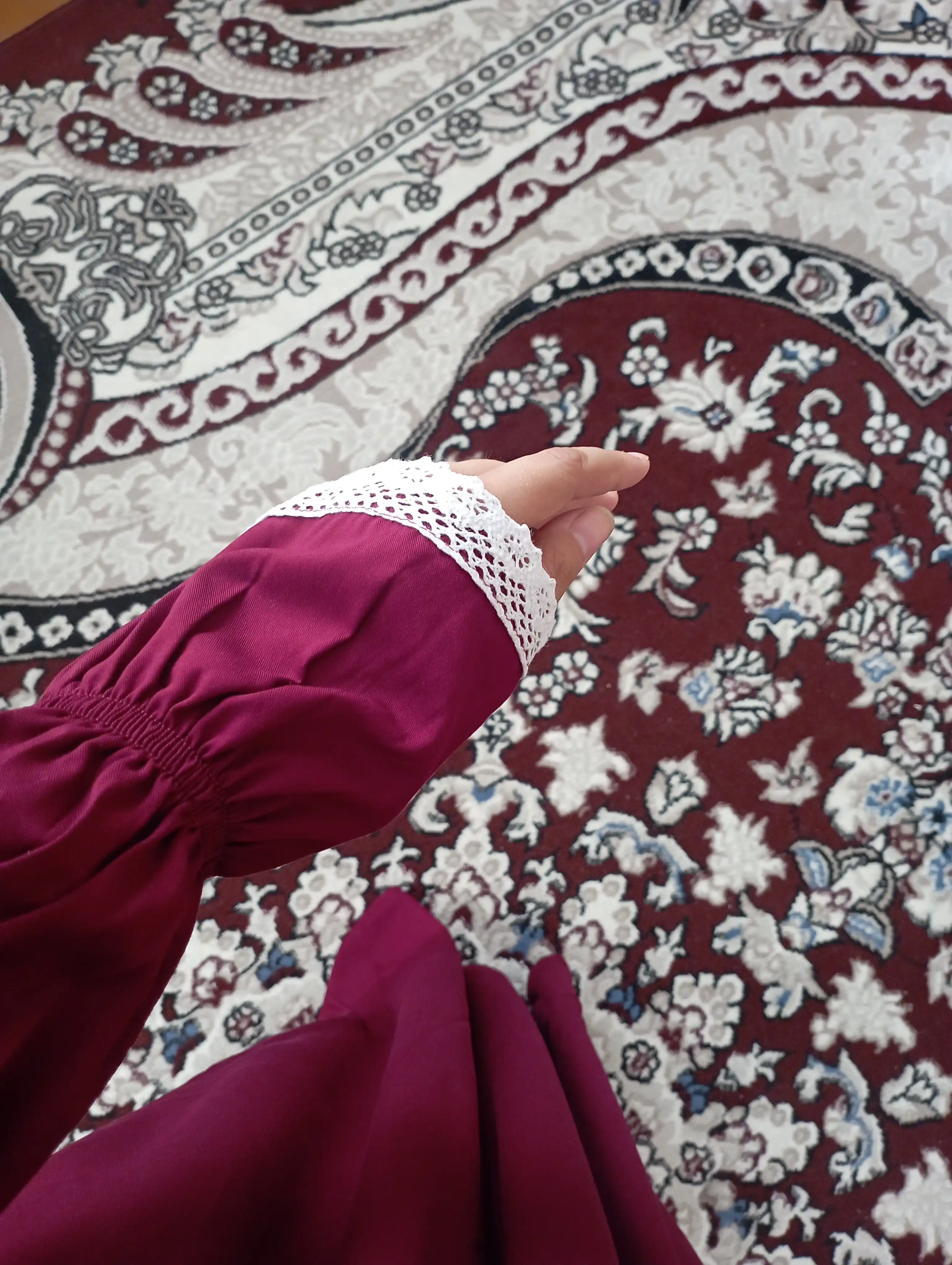 Namoz nomoz musulmonlarning Umra Haj uchun kiyadigan kiyimi, ayollar kiyimi razmeri 46-54