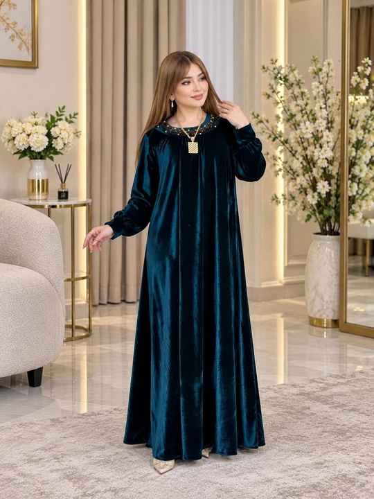Ayollar naturalka kiymi, ayollar bolshomerka ko'ylagi, toshli kiyim - 