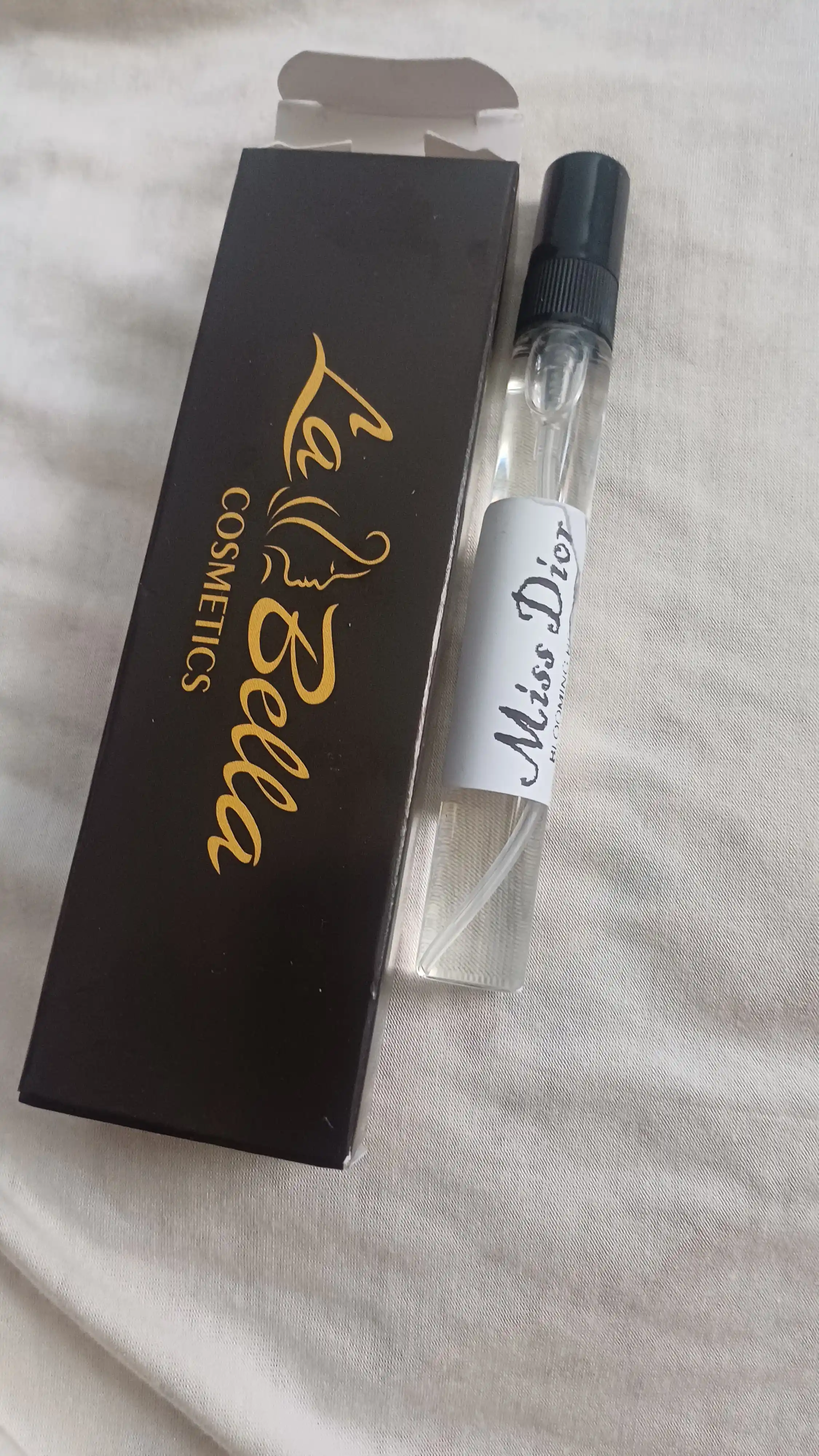 Ayollar atiri Miss Dior Blooming Bouquet, duxi ayollar uchun