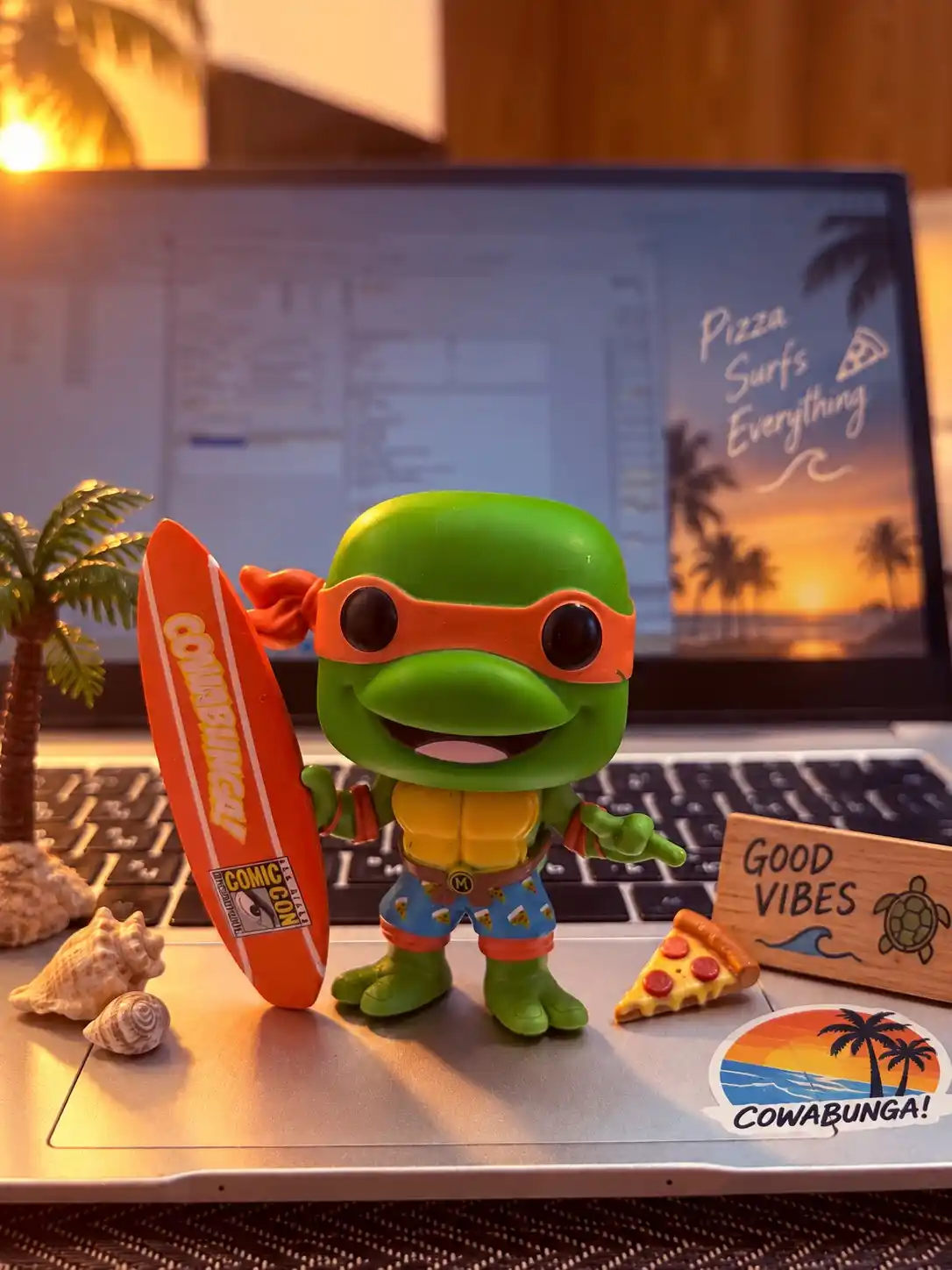 Funko POP vinil kolleksion figuralari, himoya qutisi bilan
