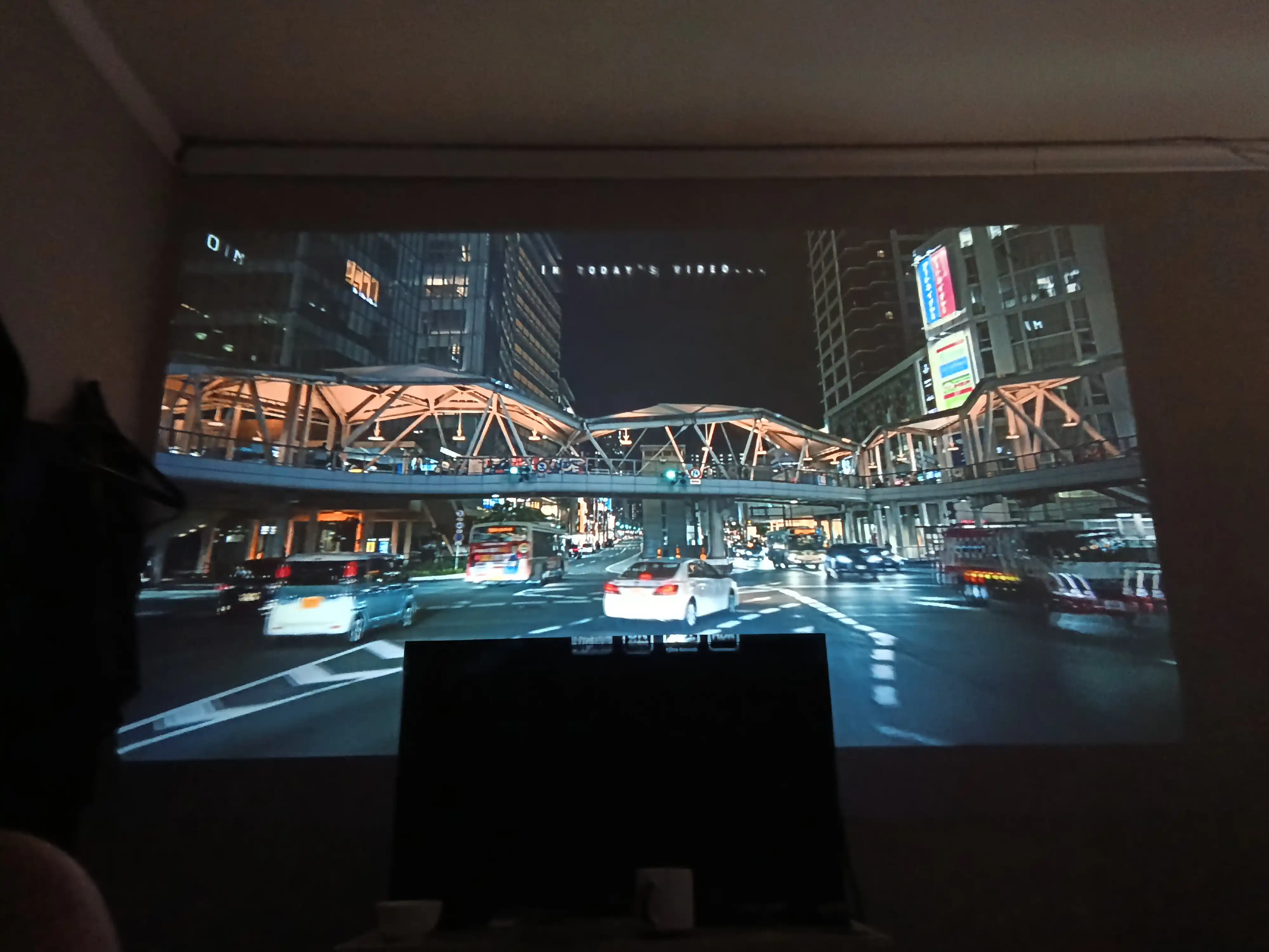 Uy, kino va o‘yinlar uchun ixcham Full HD proyektor, katta ekran, HDMI, USB