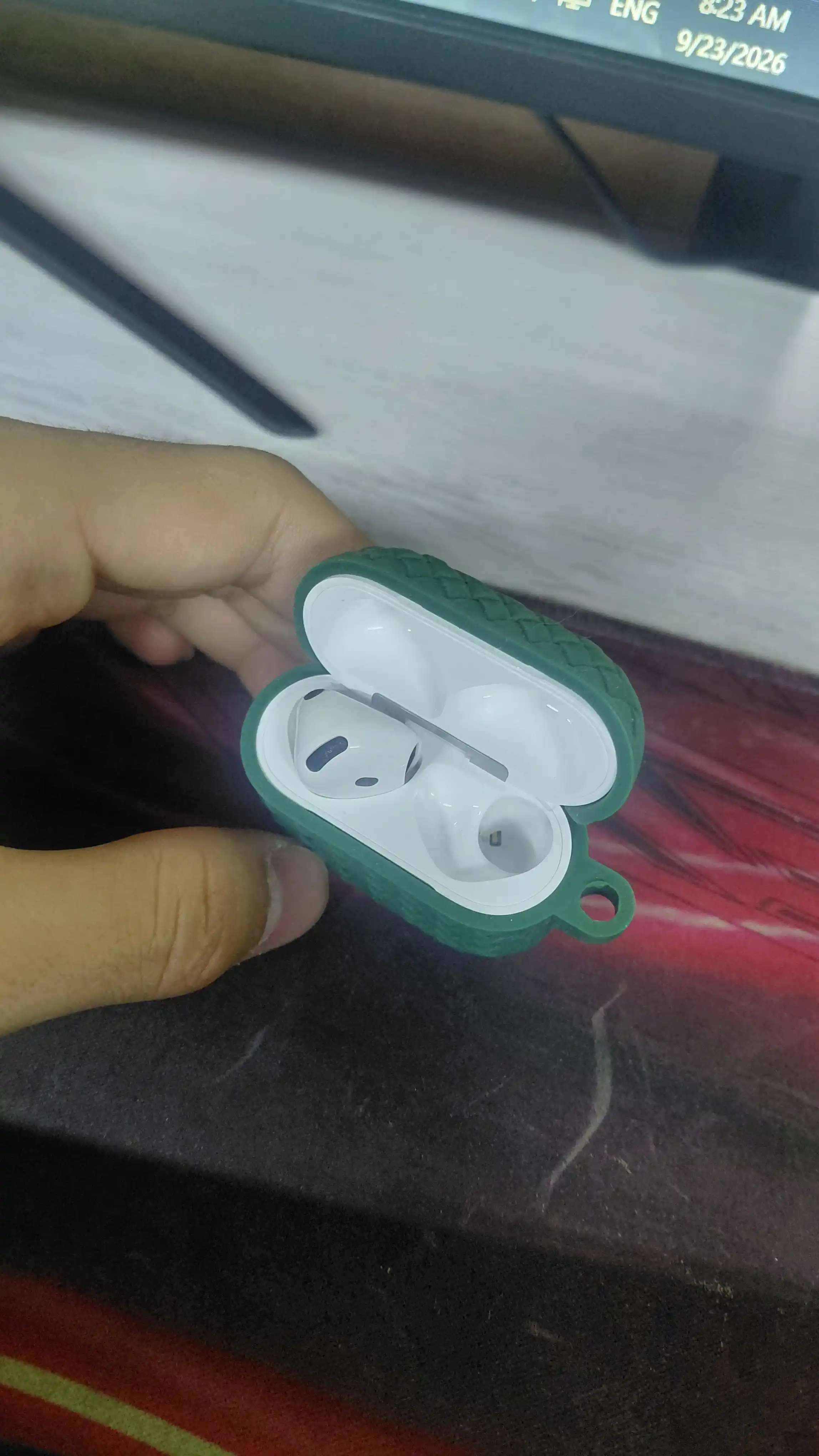 Simsiz quloqchinlar Pods 4, sensorli va blutuz naushniklar, iPhone va Android uchun