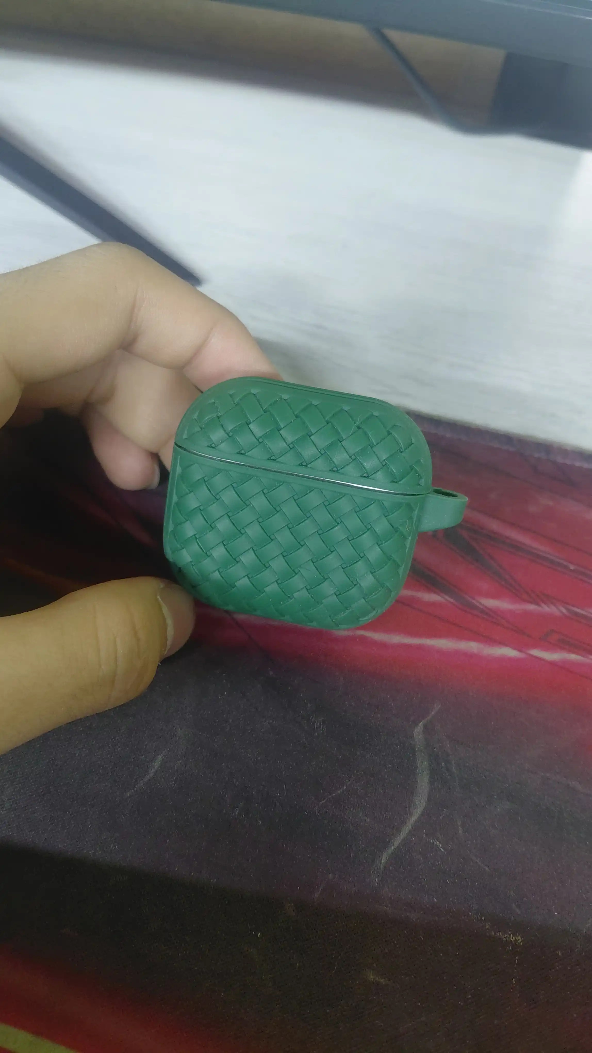 Simsiz quloqchinlar Pods 4, sensorli va blutuz naushniklar, iPhone va Android uchun