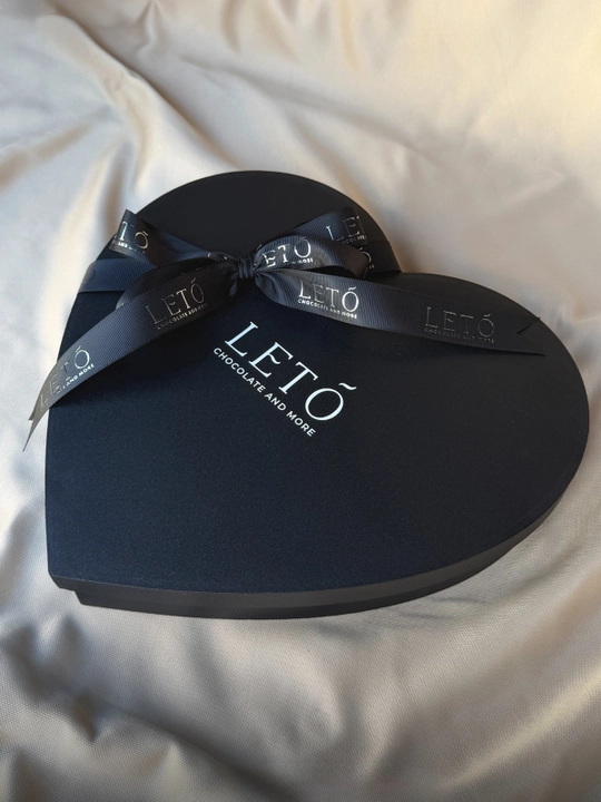 Клубника в бельгийском шоколаде: Leto' - Black Heart M