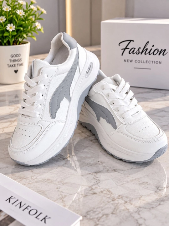 Fashion ayollar krossovkalari
