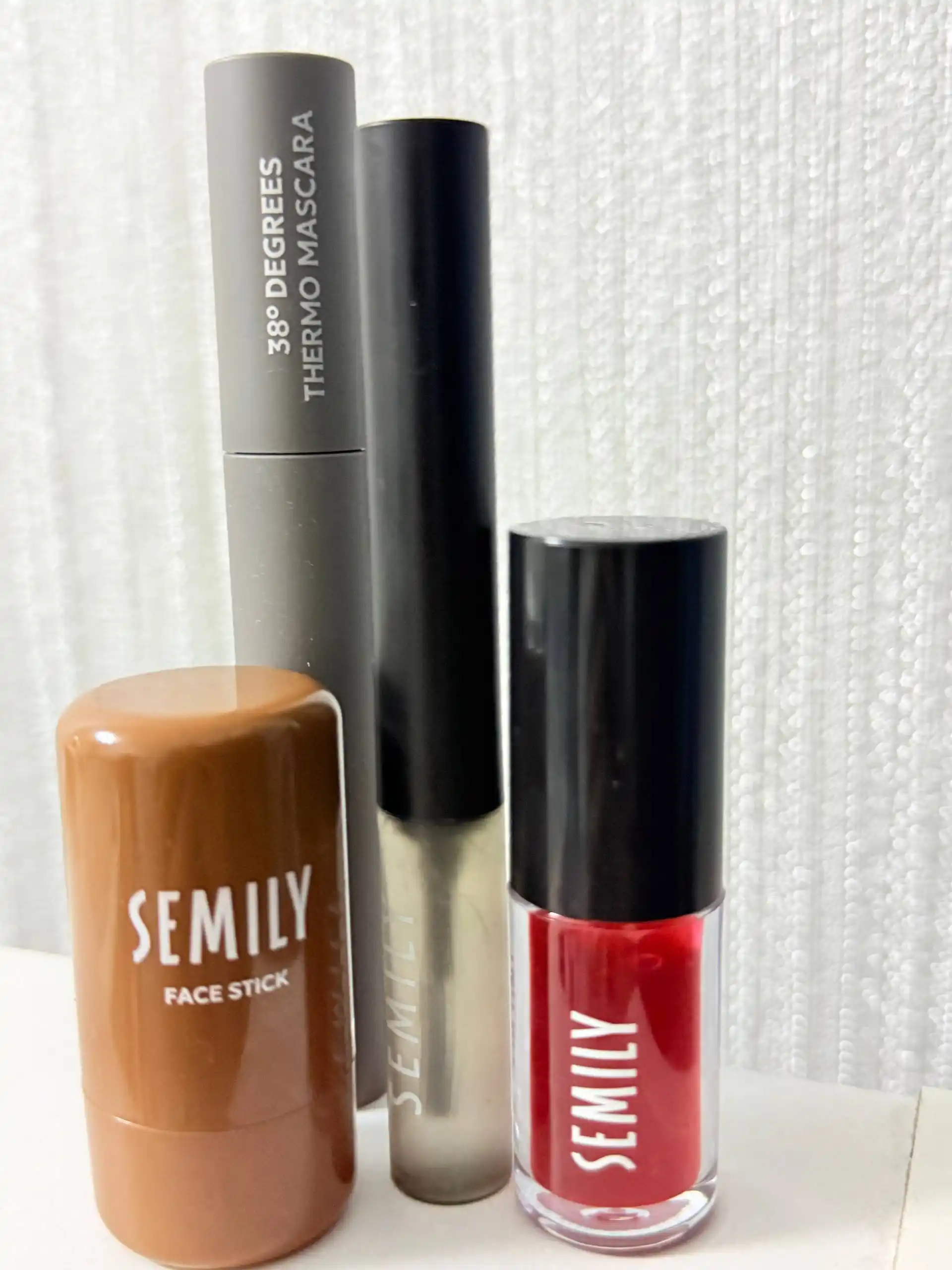 Румяна для лица и губ в стике SEMILY Blush Stick, кремовые, натуральный румянец
