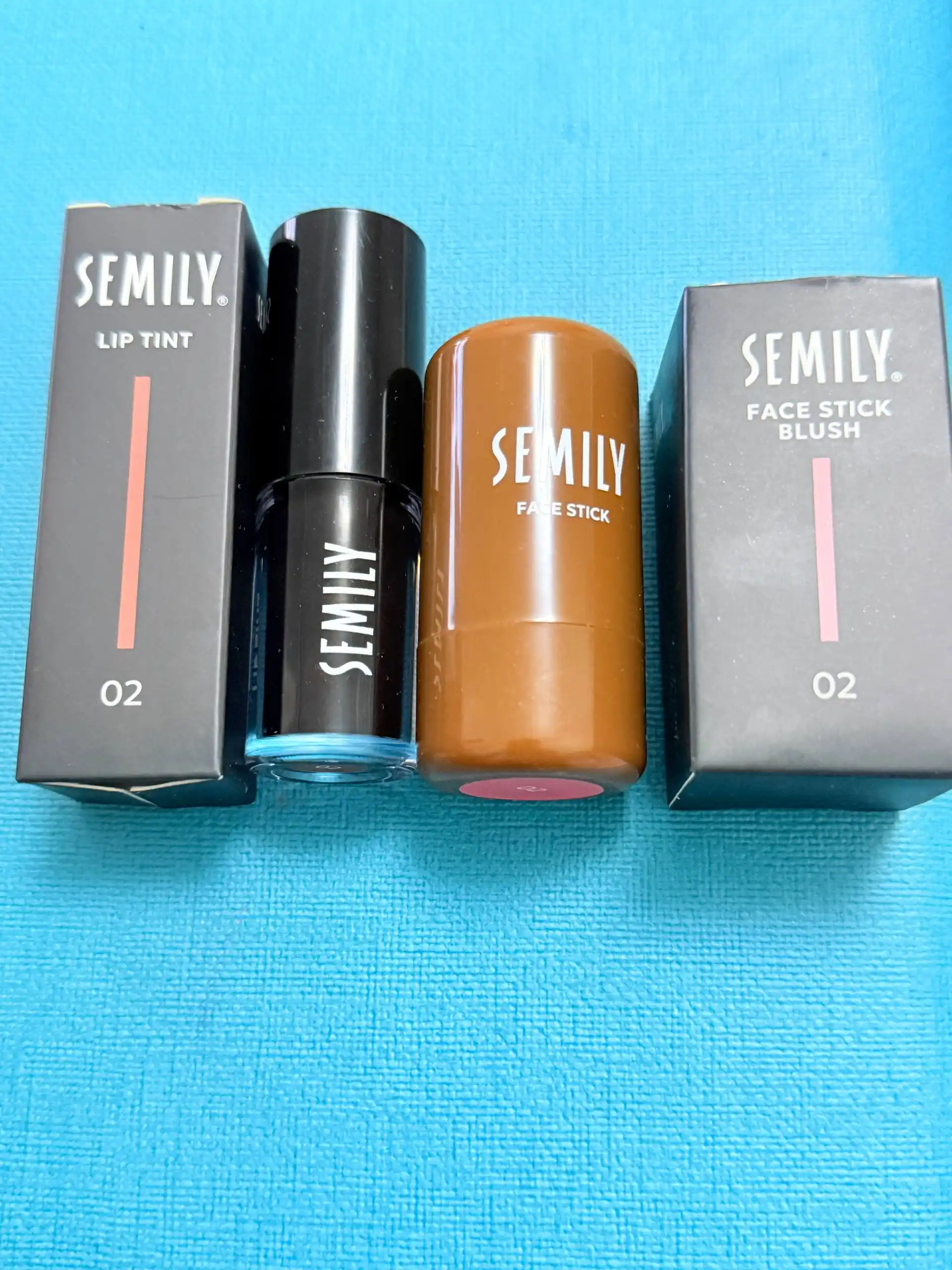 SEMILY lab bo‘yog‘i Tint, lab bo‘yog‘i Tint chidamli, namlovchi, tabiiy pardoz, 2 xil rangda