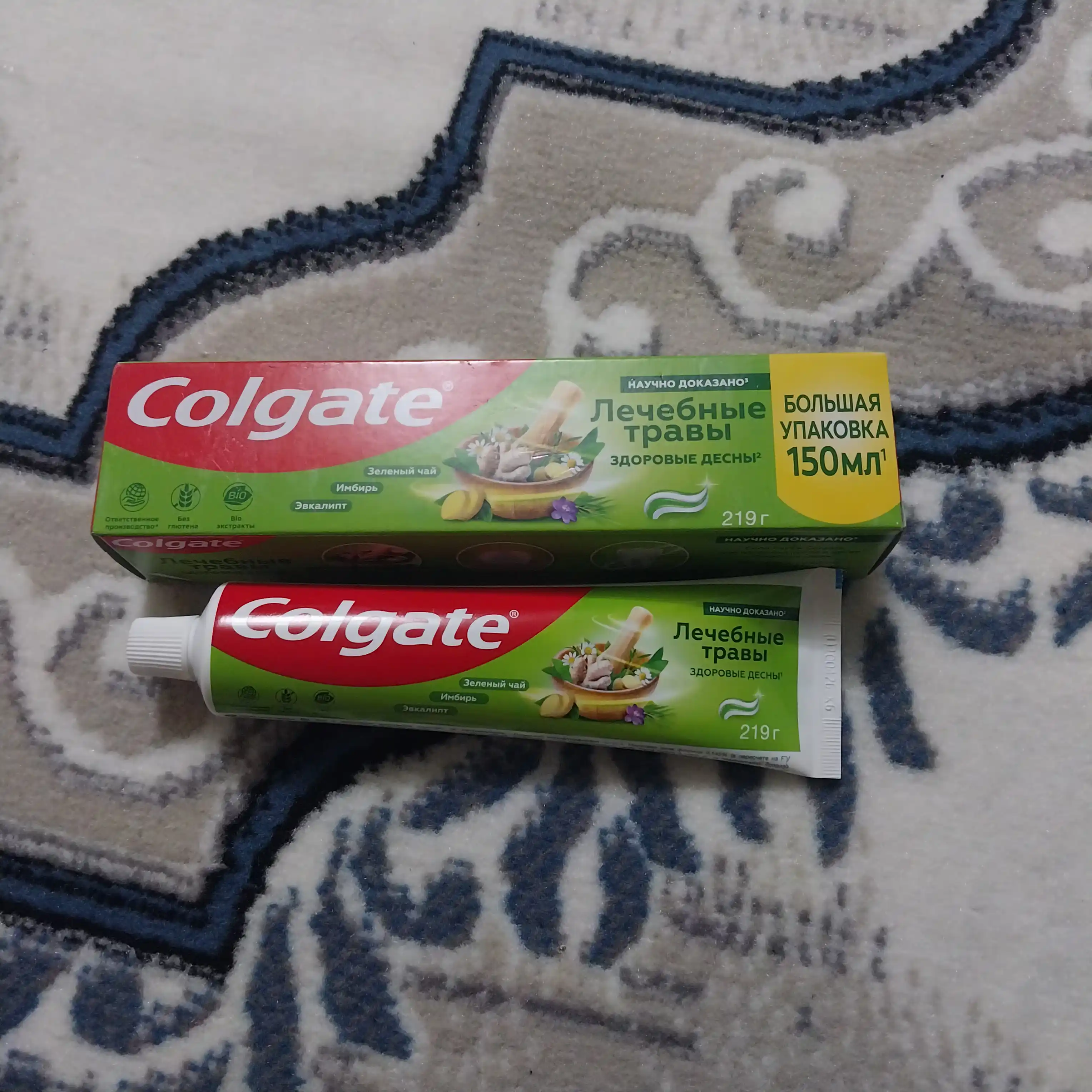 Зубная паста Colgate Лечебные травы, 150 мл