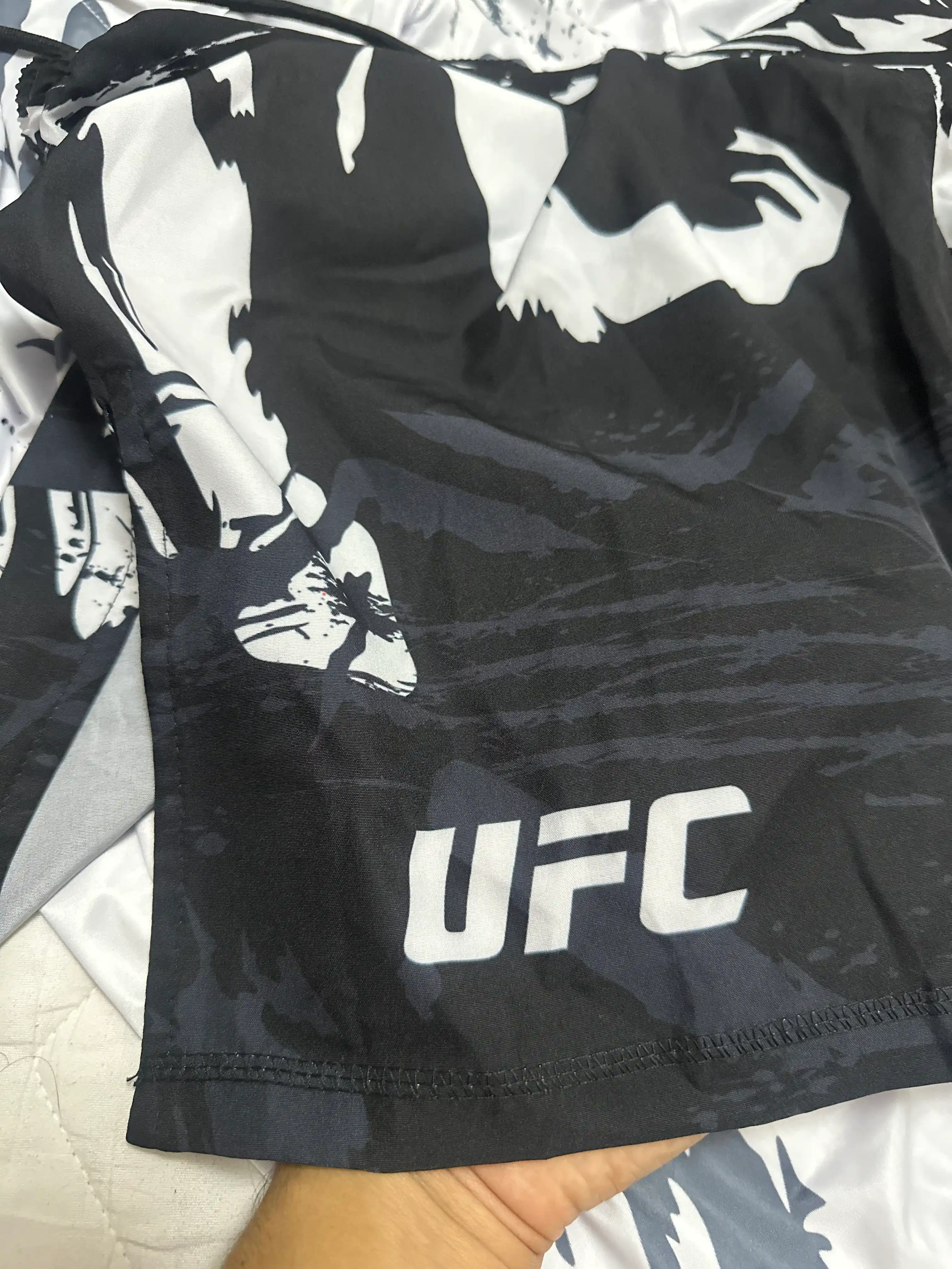 MMA, boks, fitnes va mashg‘ulotlar uchun UFC futbolkasi va shortigi, sport to‘plami