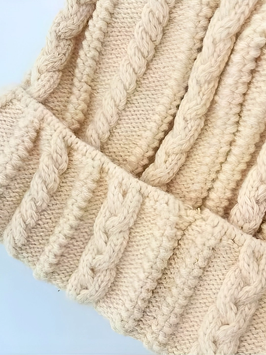 Bolalar qishki to‘plami, pomponli, shapka va sharf, komplekt