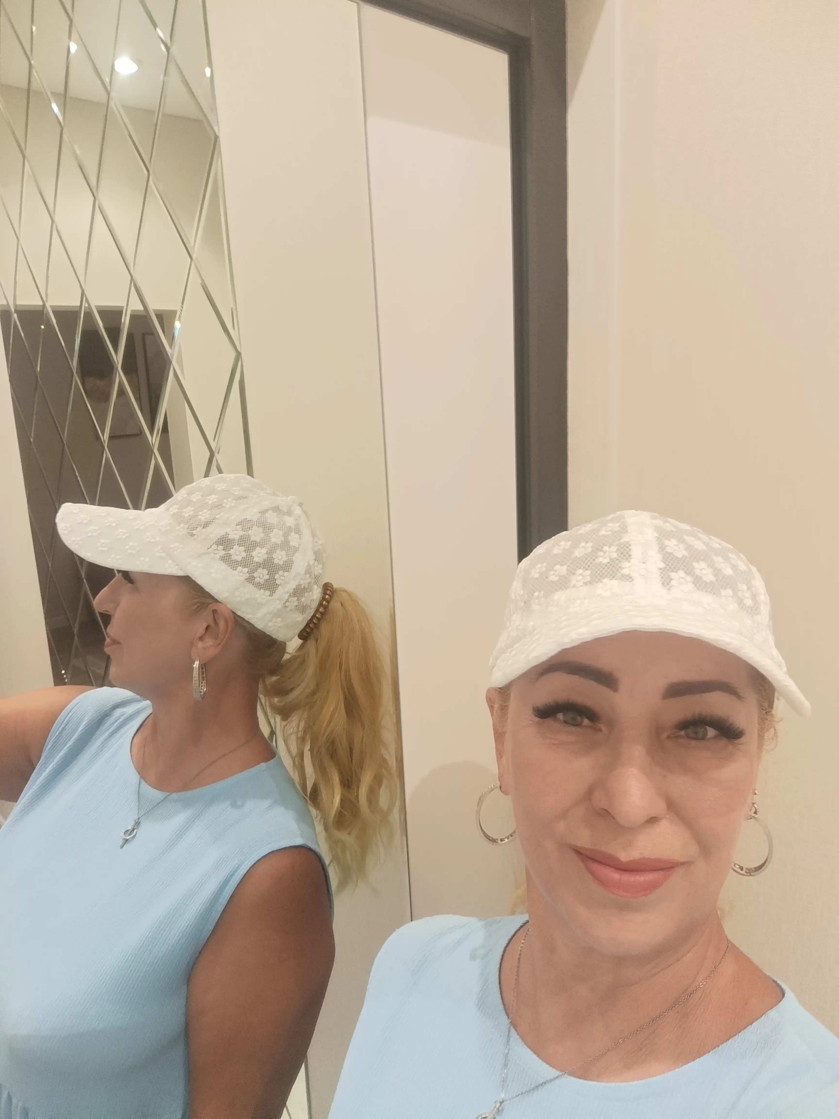 Shinon, qisqichbaqa ustidagi yopma dum, to‘lqinsimon sochlar, 35 sm, 7 xil rangda