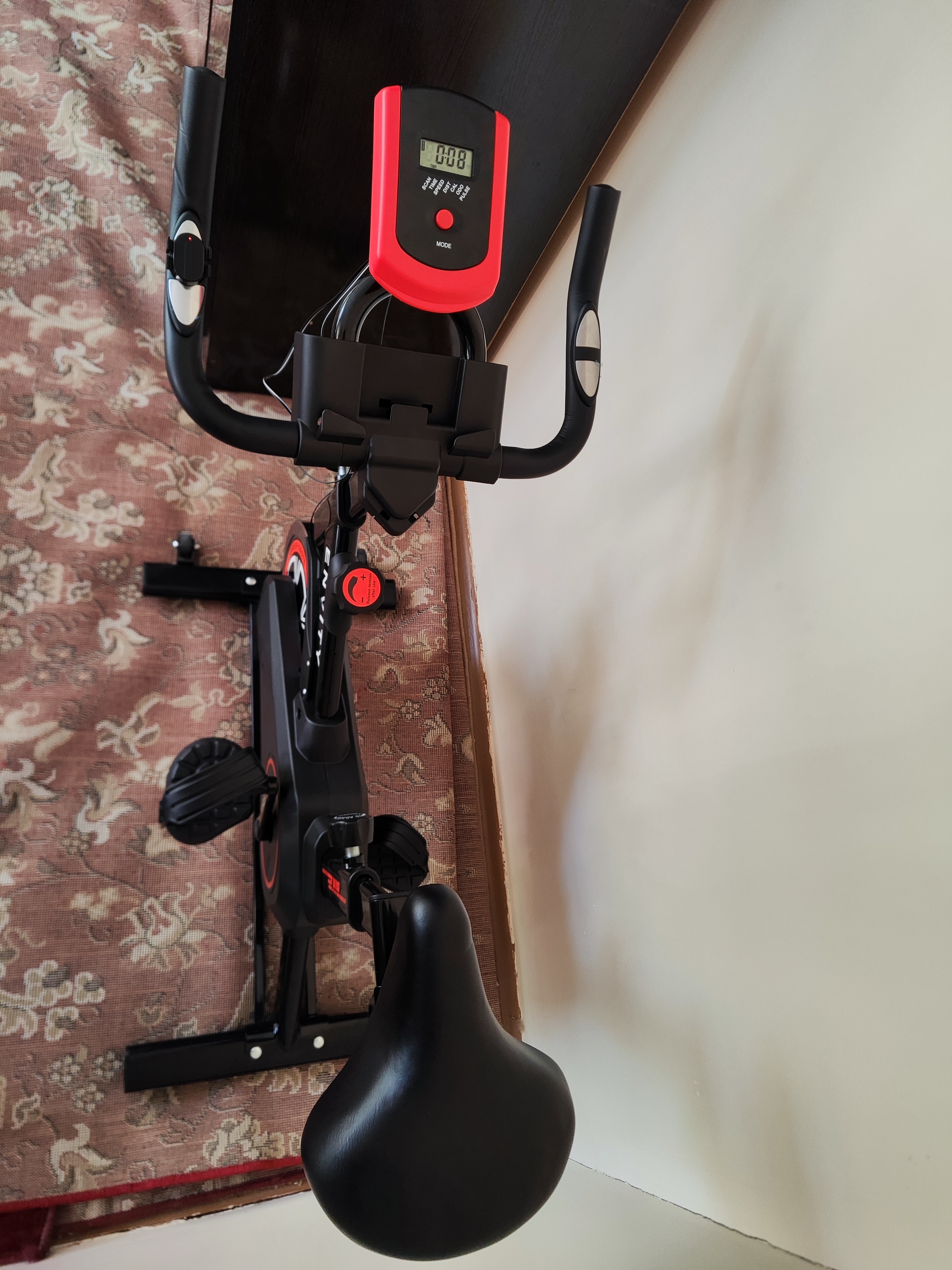 Velotrenajyor ENVITY E701 — bluetoothli sport velosiped, yurak urishini o‘lchovchi displey