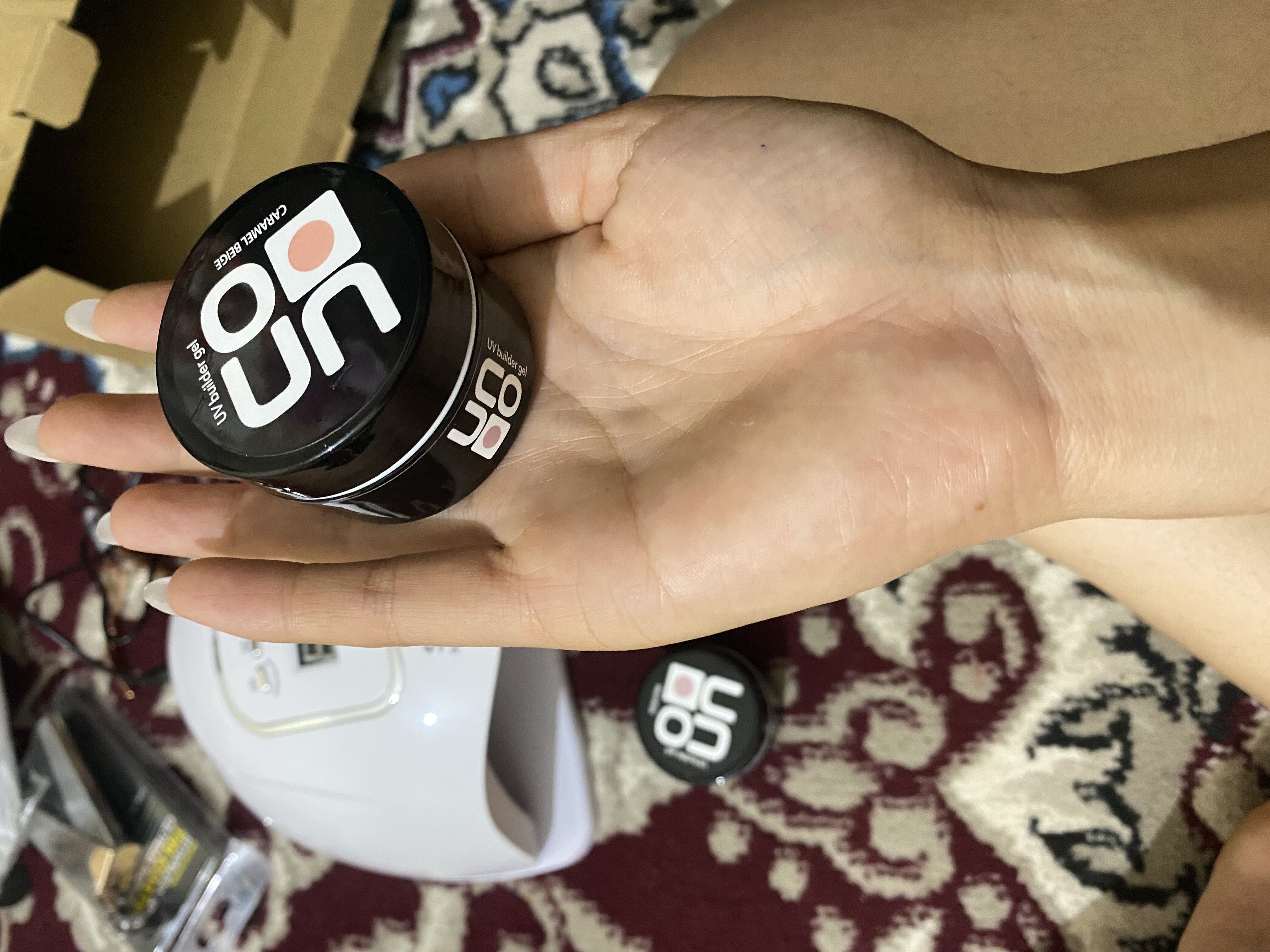UNO Builder Gel — tirnoqlarni mustahkamlash va modellashtirish uchun universal gel
