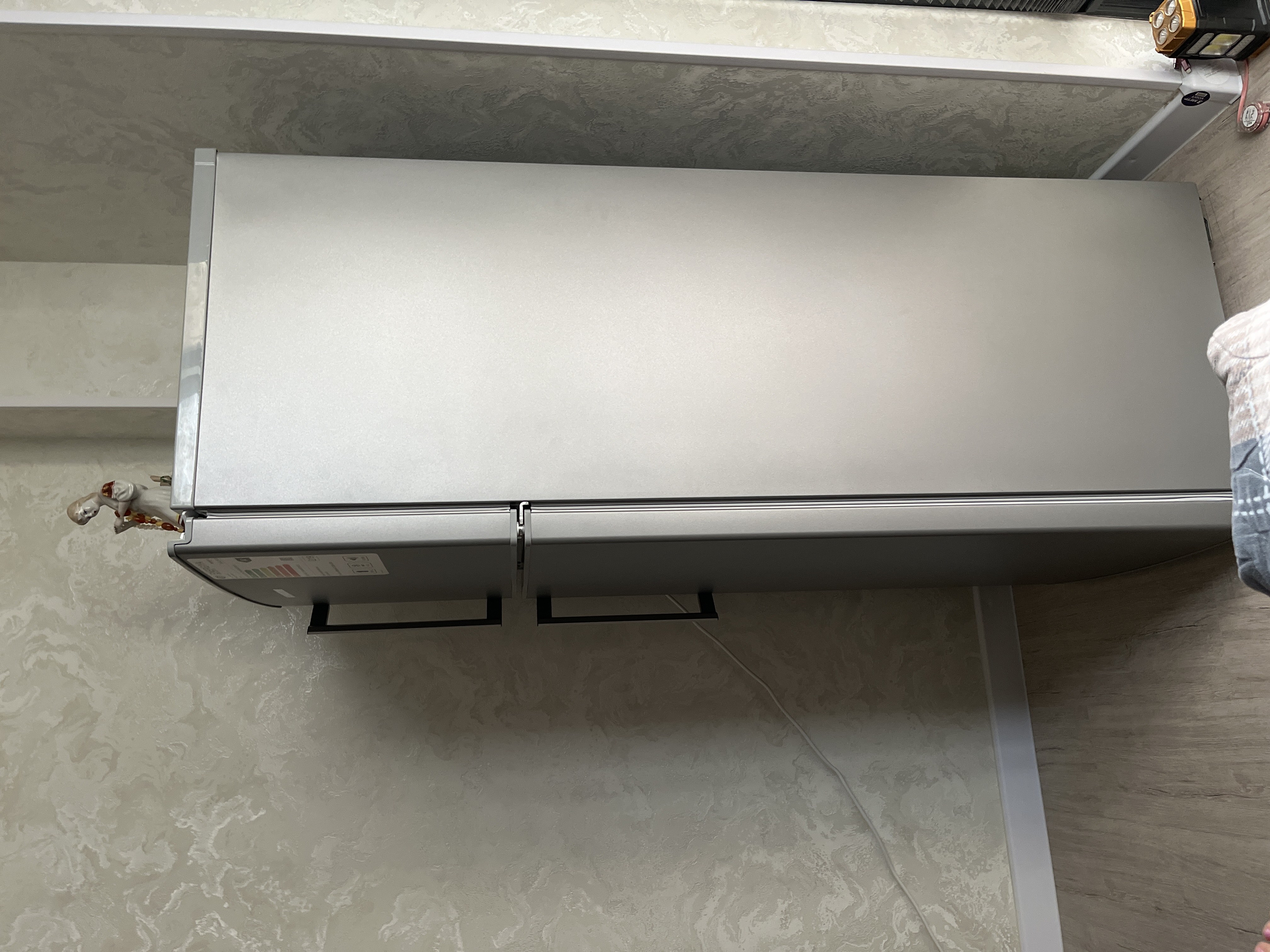 Sovutgich Shivaki 276FDD 212 litr, Bio Frost, sokin 42 dB, tejamkor, 160V dan ishlaydi