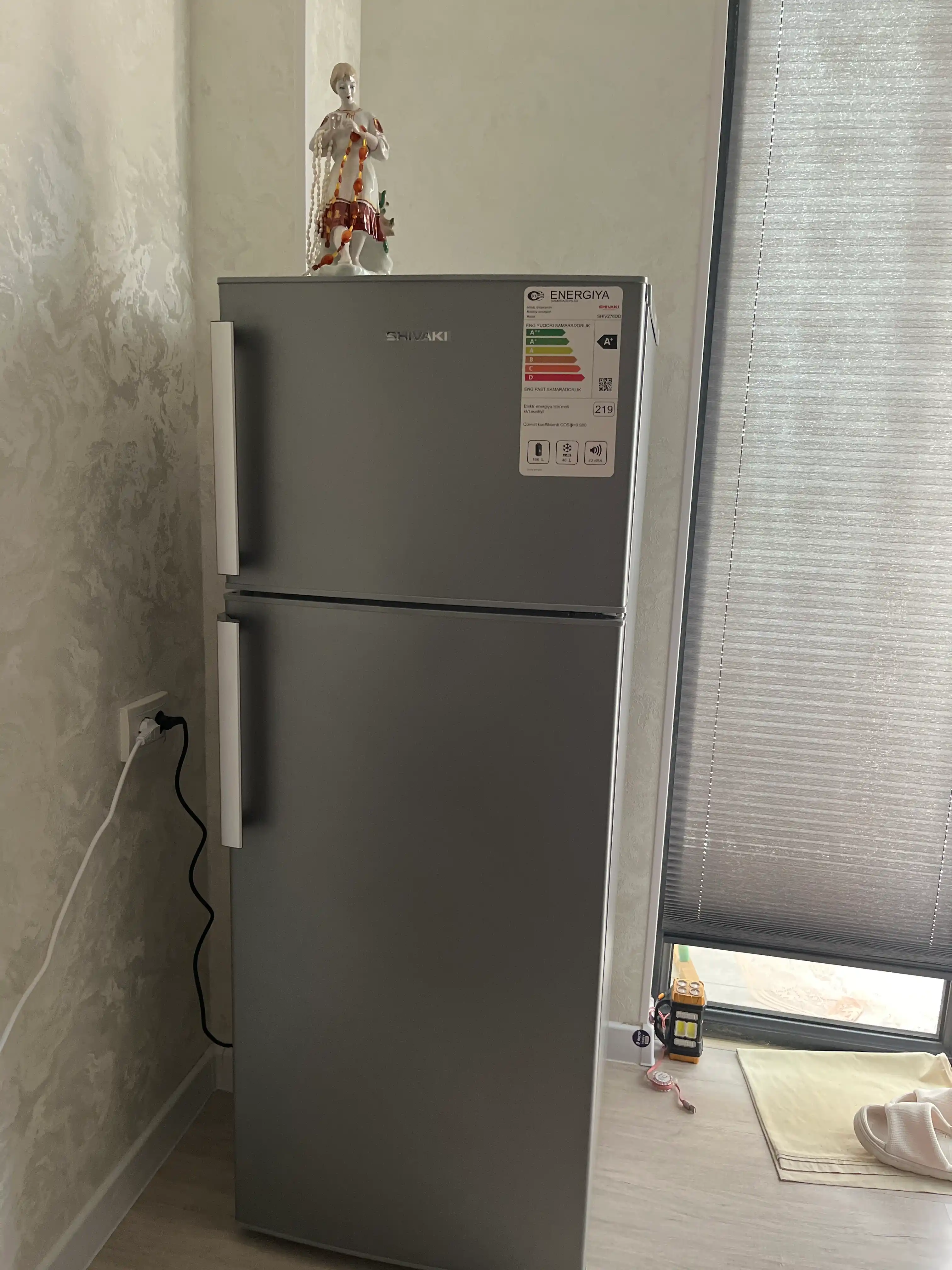 Sovutgich Shivaki 276FDD 212 litr, Bio Frost, sokin 42 dB, tejamkor, 160V dan ishlaydi