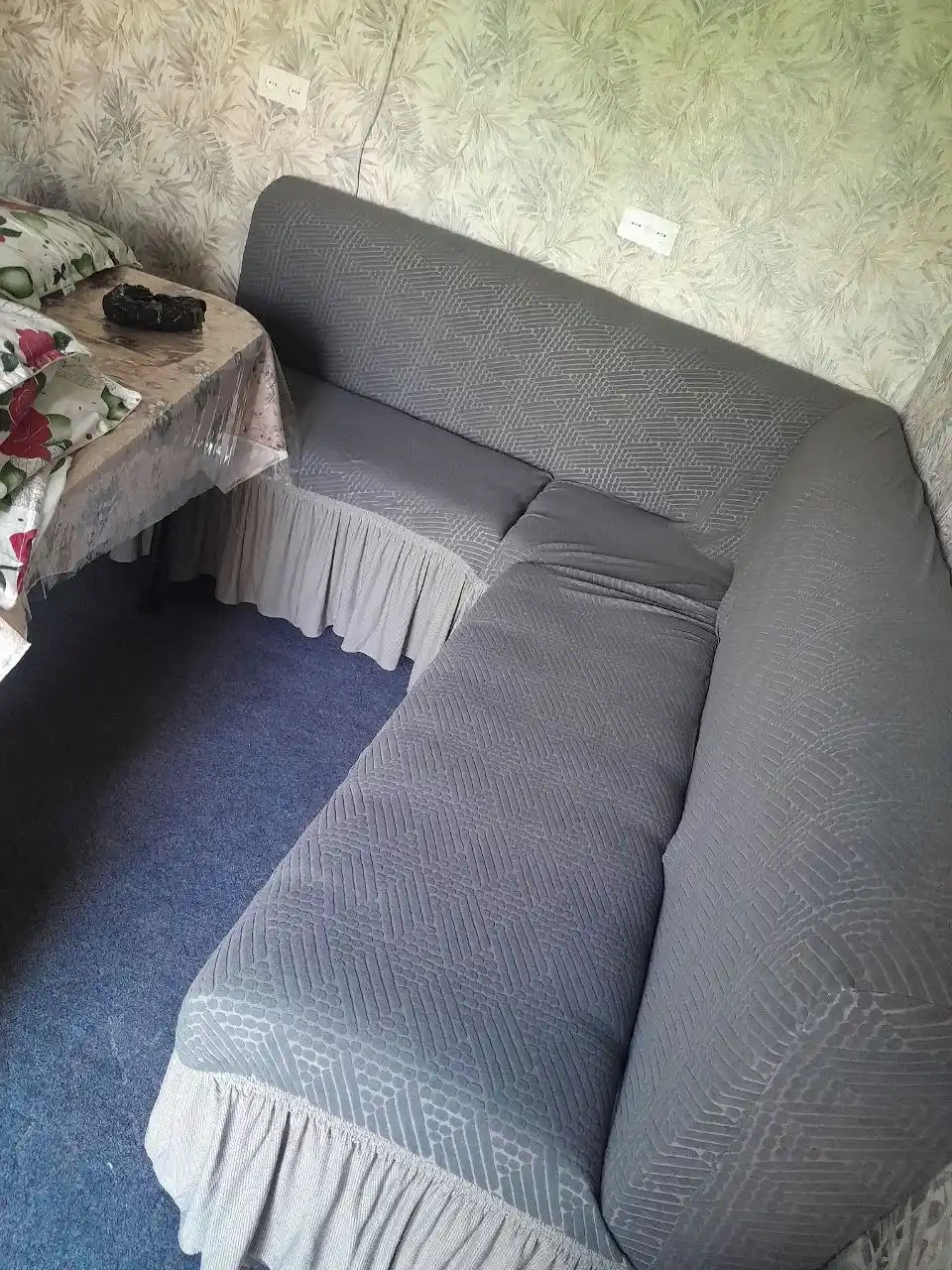 Oshxona burchagi va 3 ta pufak uchun mo‘ljallangan universal velur g‘ilof