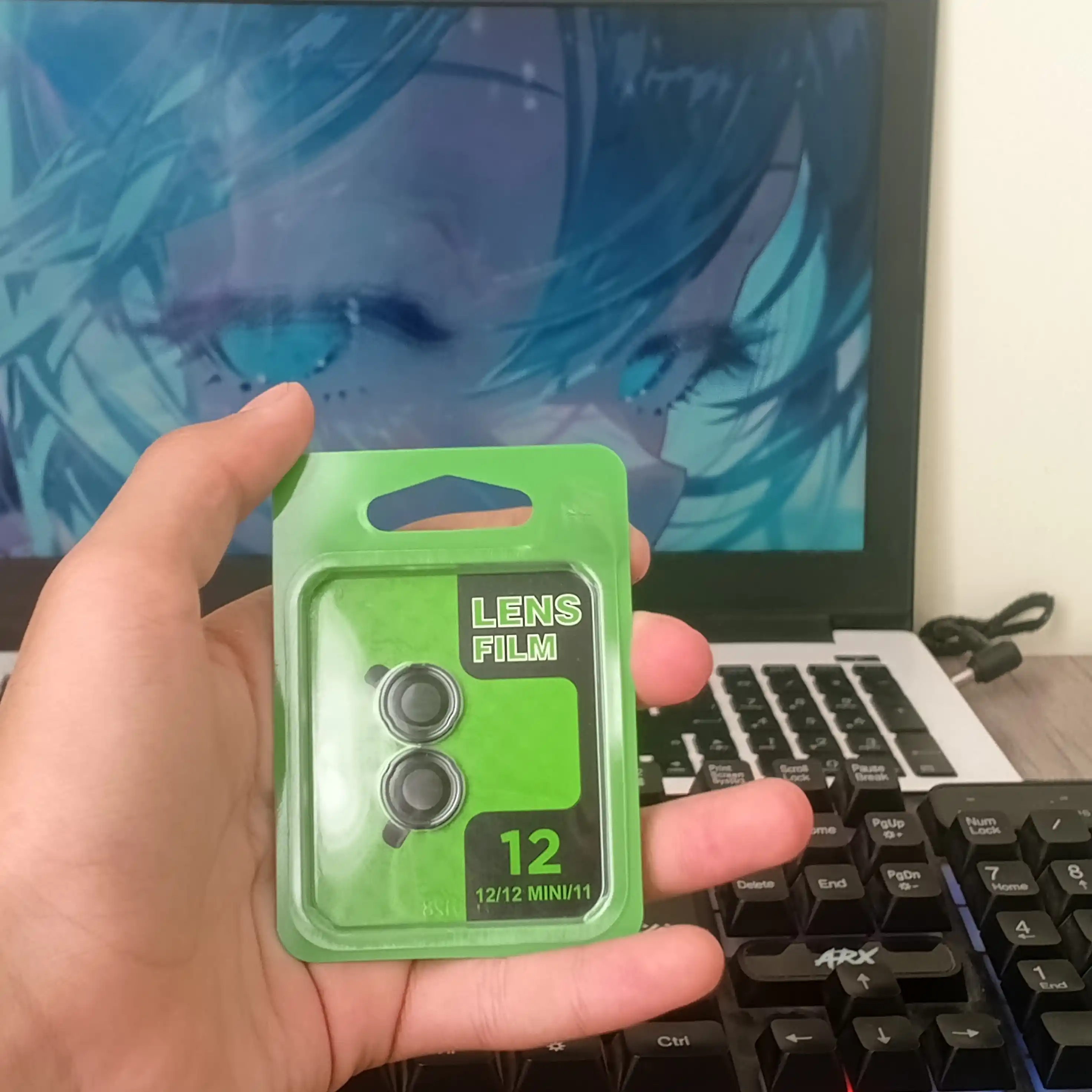 IPhone 11, 12, 13 mini, 14, 15, 16, 17 Pro, Pro Max kameralari uchun himoya oynasi
