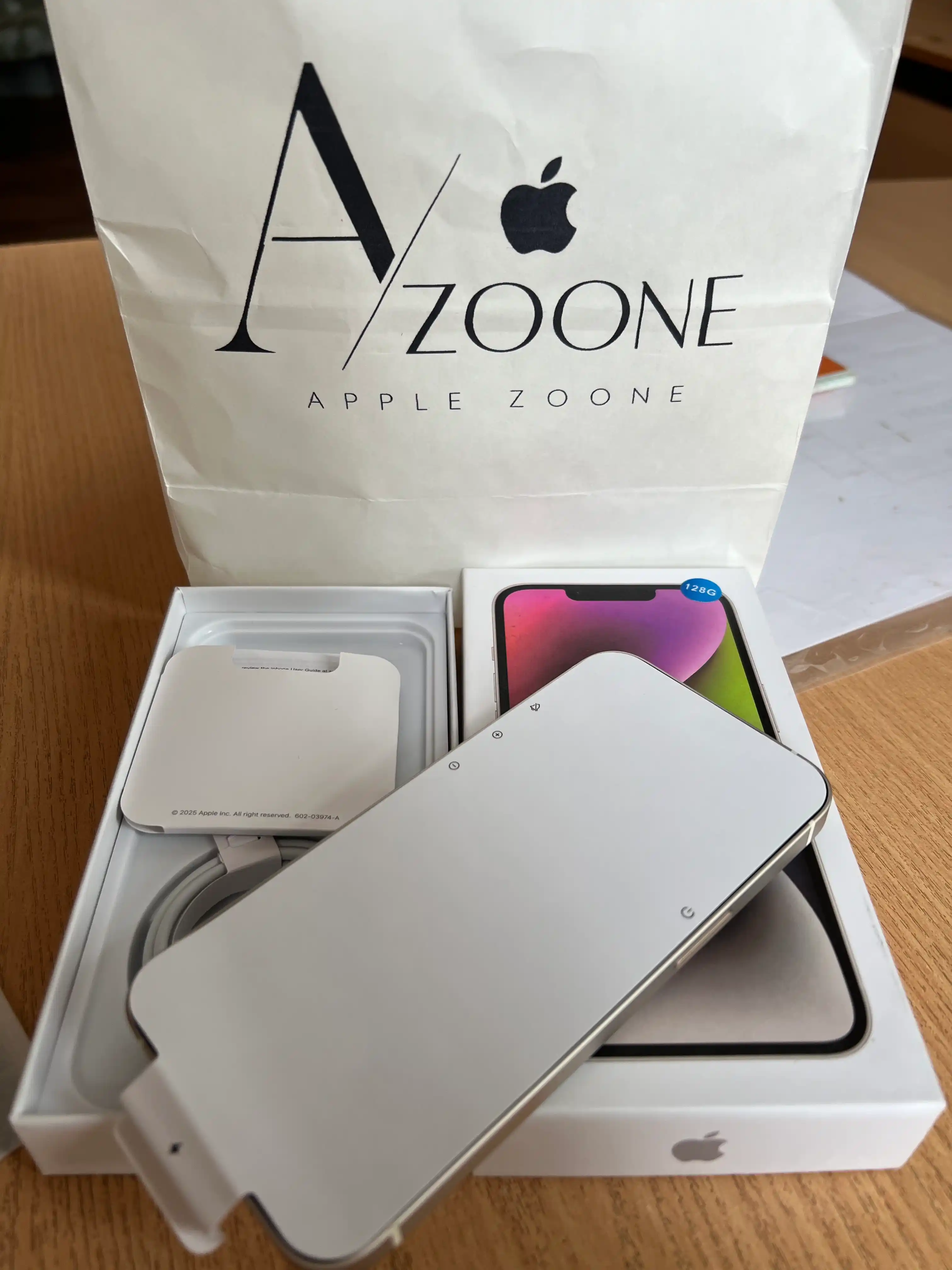 Apple iPhone 14 smartfoni, 128/256 GB, SIM+sim, g‘ilof va shisha sovg‘a sifatida