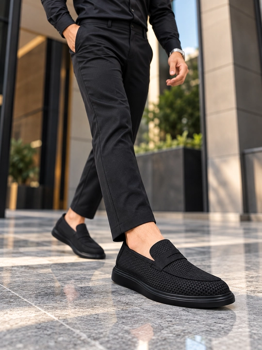 Erkaklar uchun qora klassik loafer tuflisi