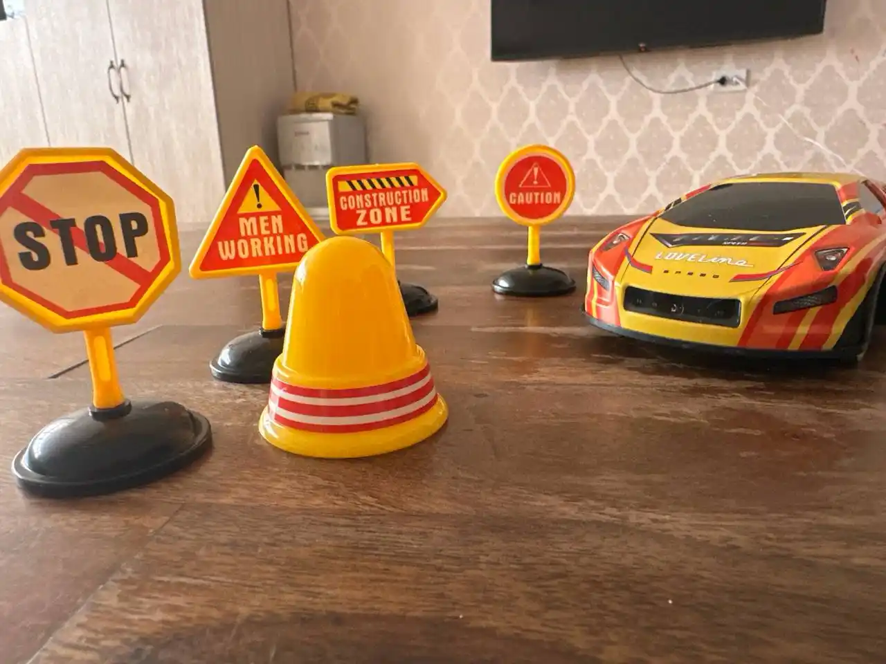 Bolalar inersion drift mashinasi - sport avtomobili