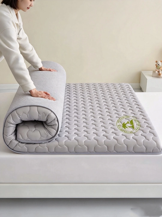 Uy va yotoqxona uchun yumshoq matras ikki kishilik 180x200sm o‘lchamdagi yumshoq matraslar - 