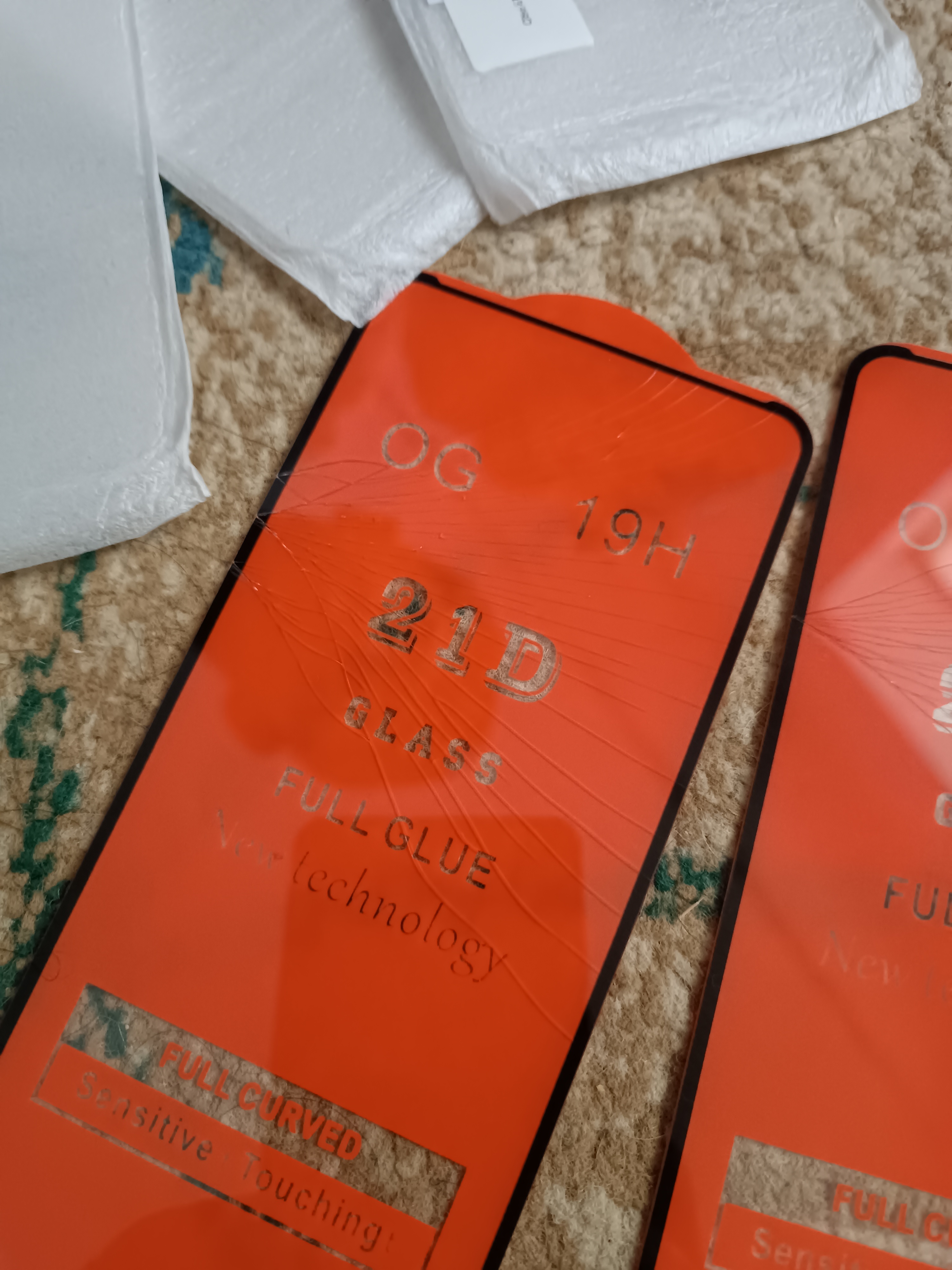 Redmi - 4, 5, 6, 7, 8, 9, 10, 11, 12, 13, 14, NOTE, NOTE PRO, NOTE PRO uchun himoya oynasi