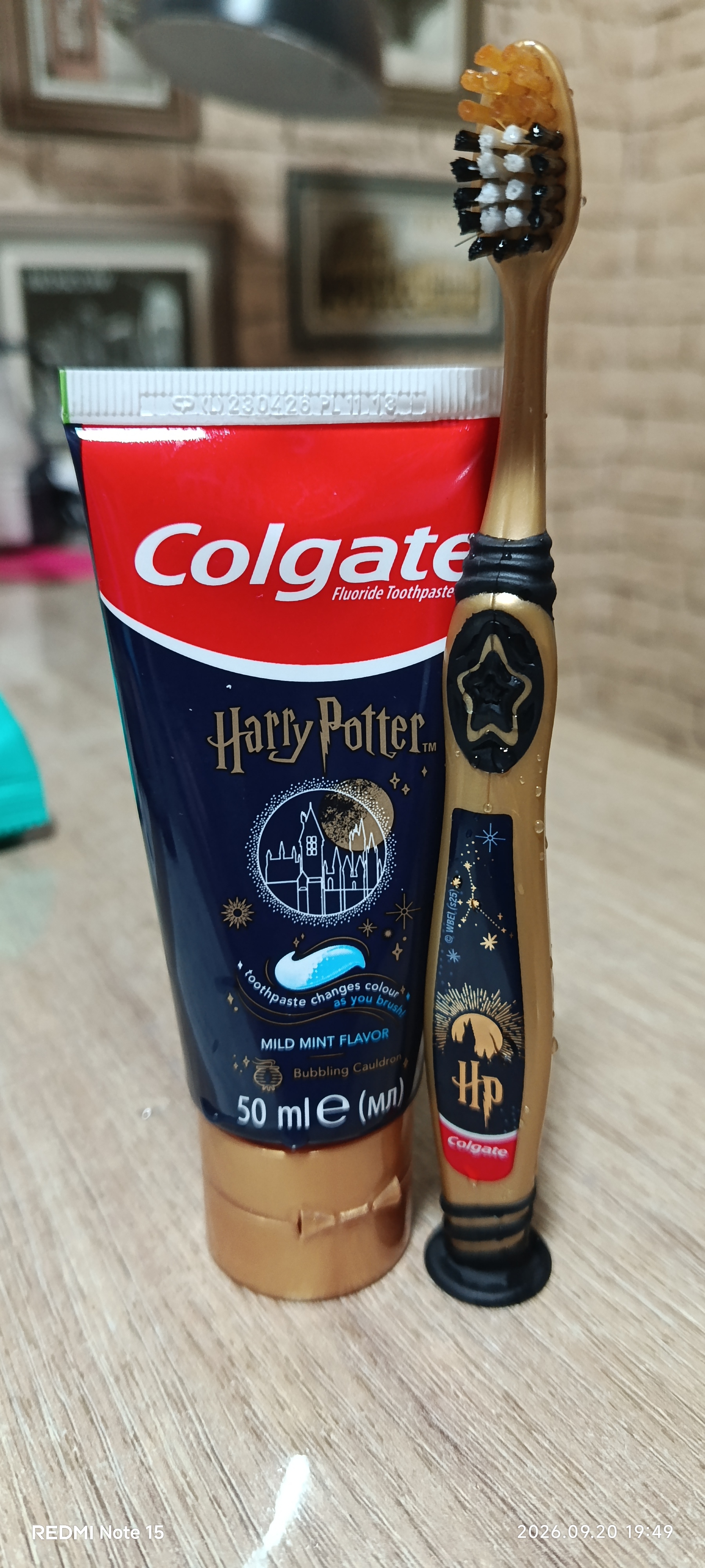 Colgate Harry Potter bolalar to‘plami: tish pastasi va tish cho‘tkasi, 6+ yoshdan