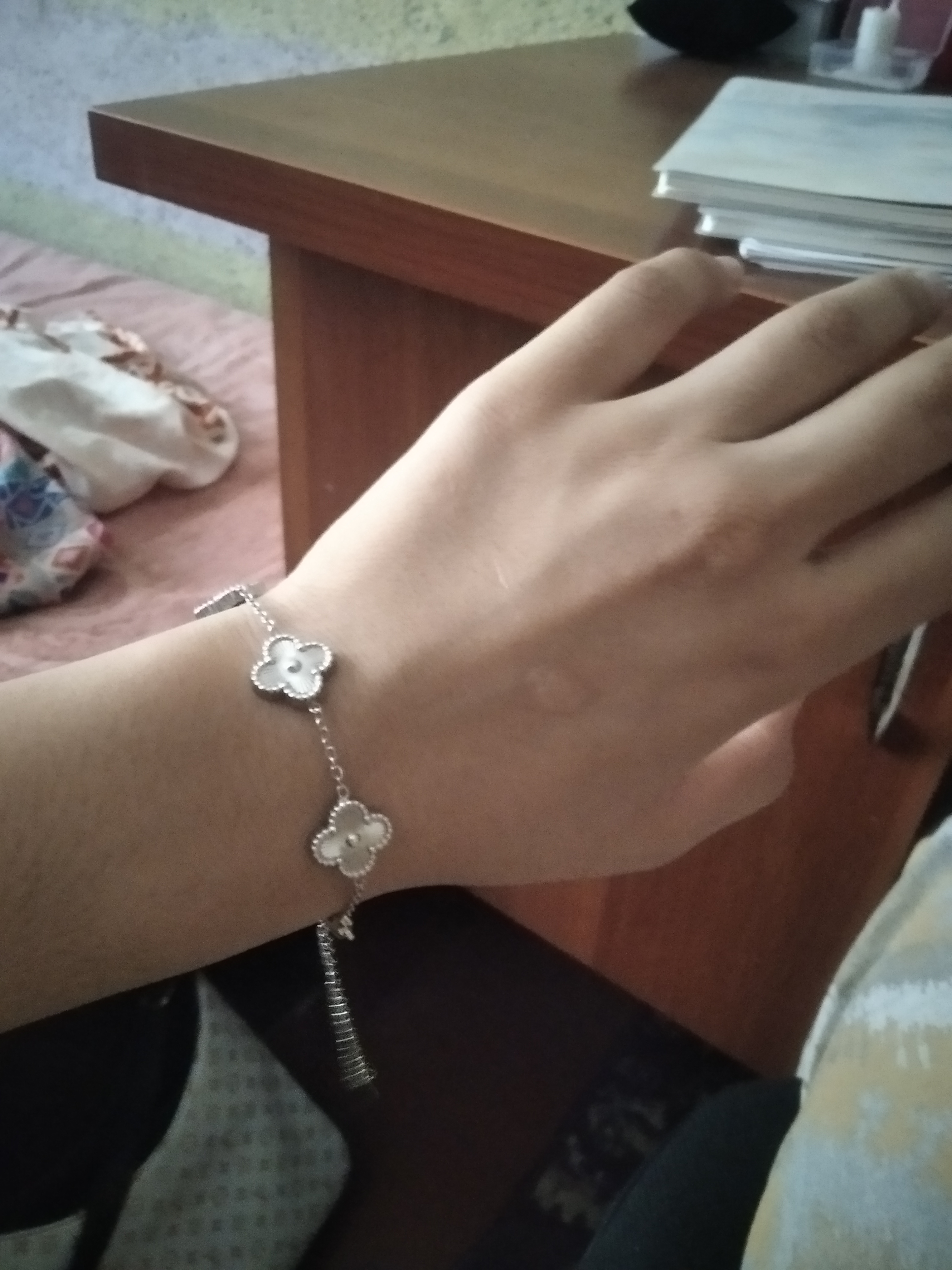 Браслет Van Cleef для женщин и девушек — не темнеет, цвет не меняется