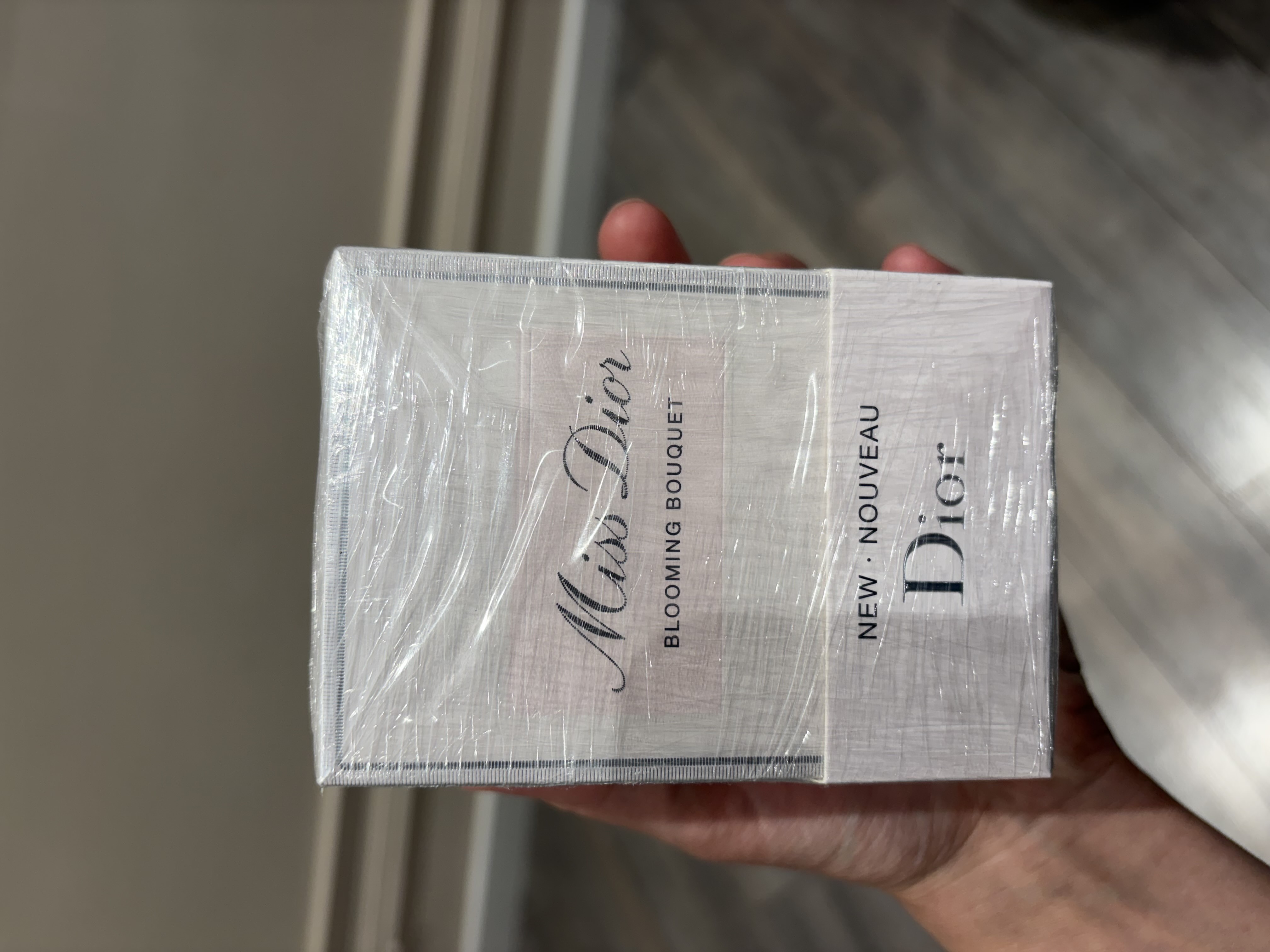 Xushbo'ylangan suv Miss Dior Blooming Bouquet, 100 ml