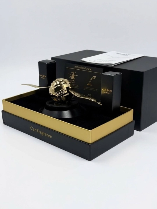 GOLDEN WINGS Премиальный автомобильный ароматизатор на солнечной энергии