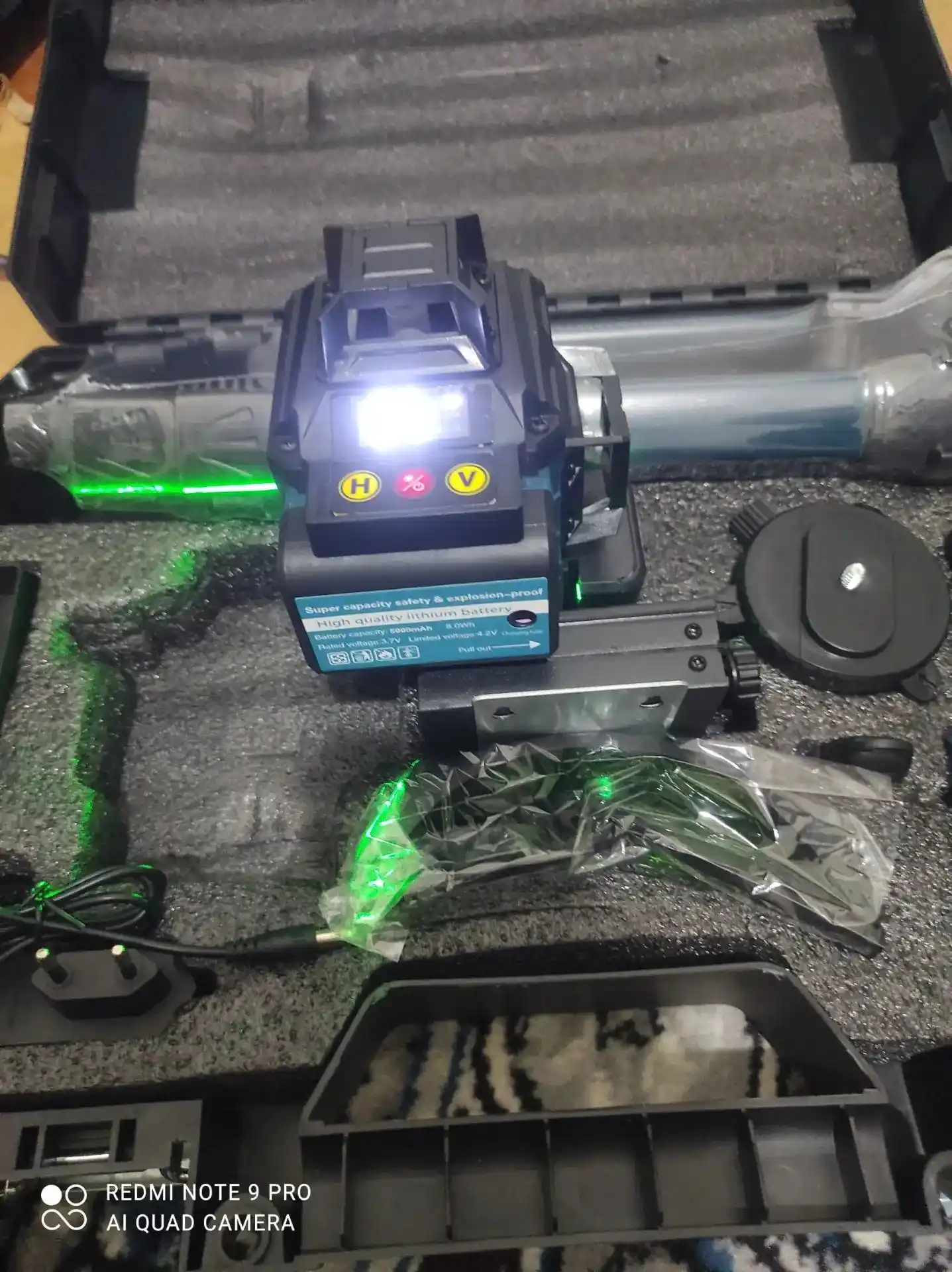 Lazer darajasi 4D professional shtativ bilan 360 daraja 16 chiziq