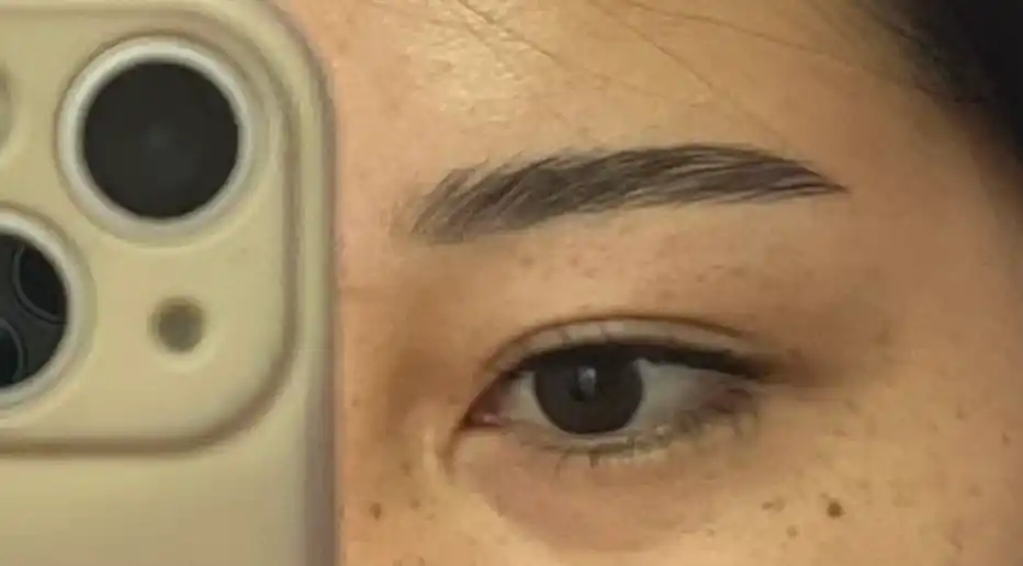 YARA Brow Master Wax — фиксирующий гель-воск для бровей