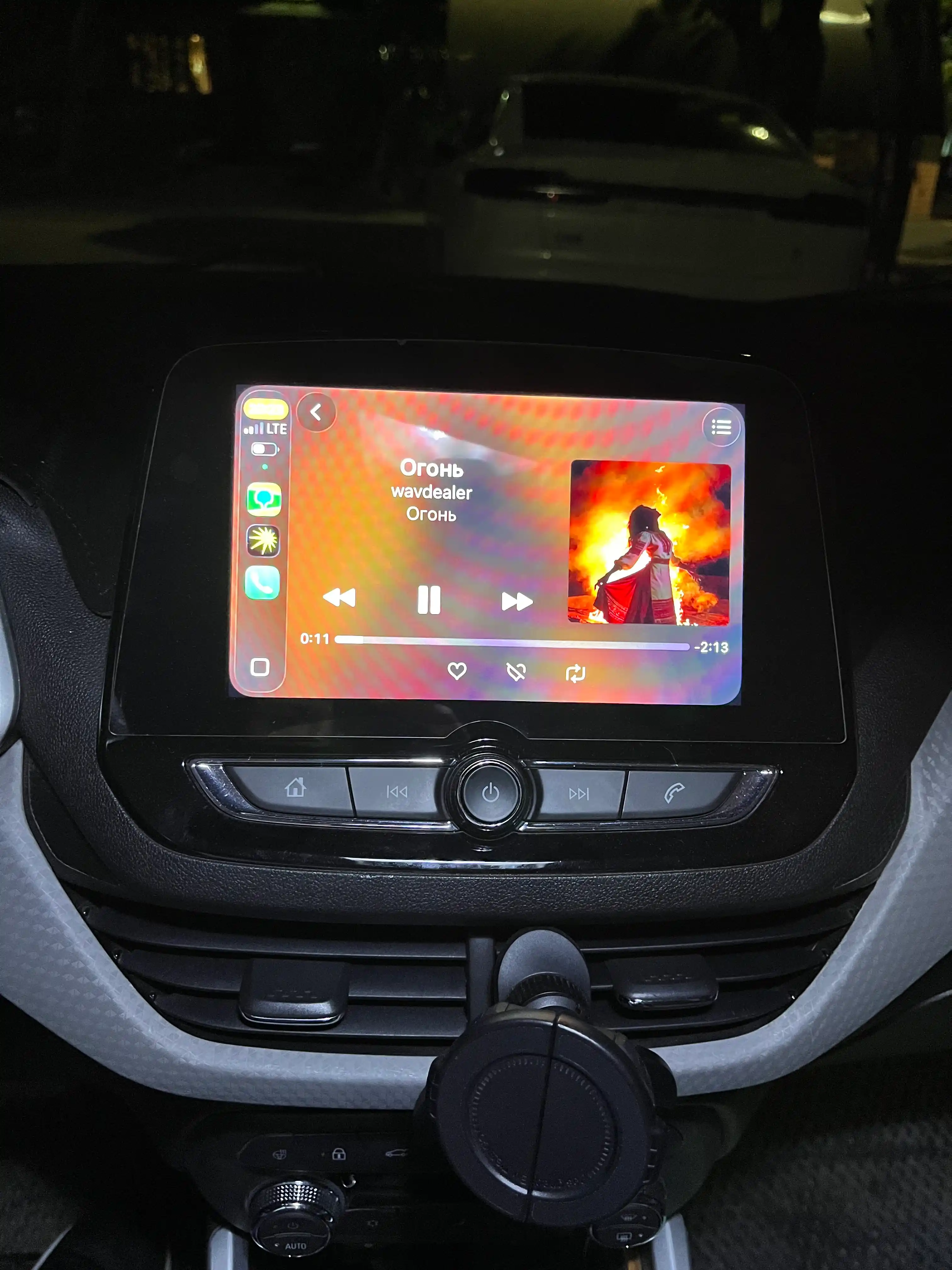 Беспроводной адаптер Carplay