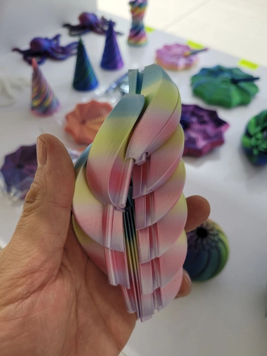 3D bosma stressga qarshi o‘yinchoqlar, bolalar va kattalar uchun qiziqarli modellar