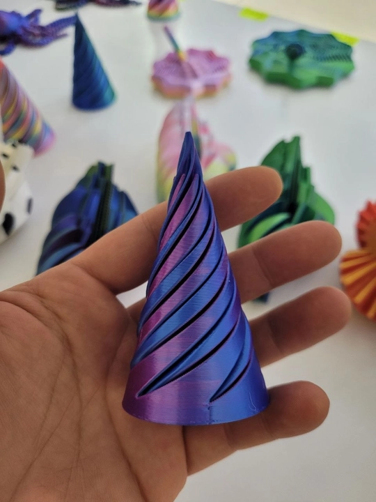 3D bosma stressga qarshi o‘yinchoqlar, bolalar va kattalar uchun qiziqarli modellar