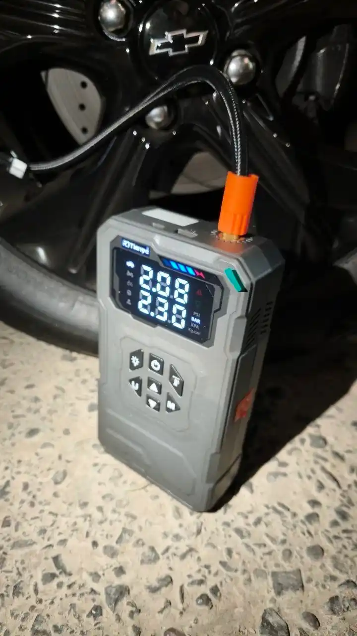 Ishga tushirish moslamasi, tutatgich, Powerbank Starter, kompressor, quvvatlagich, chiroq