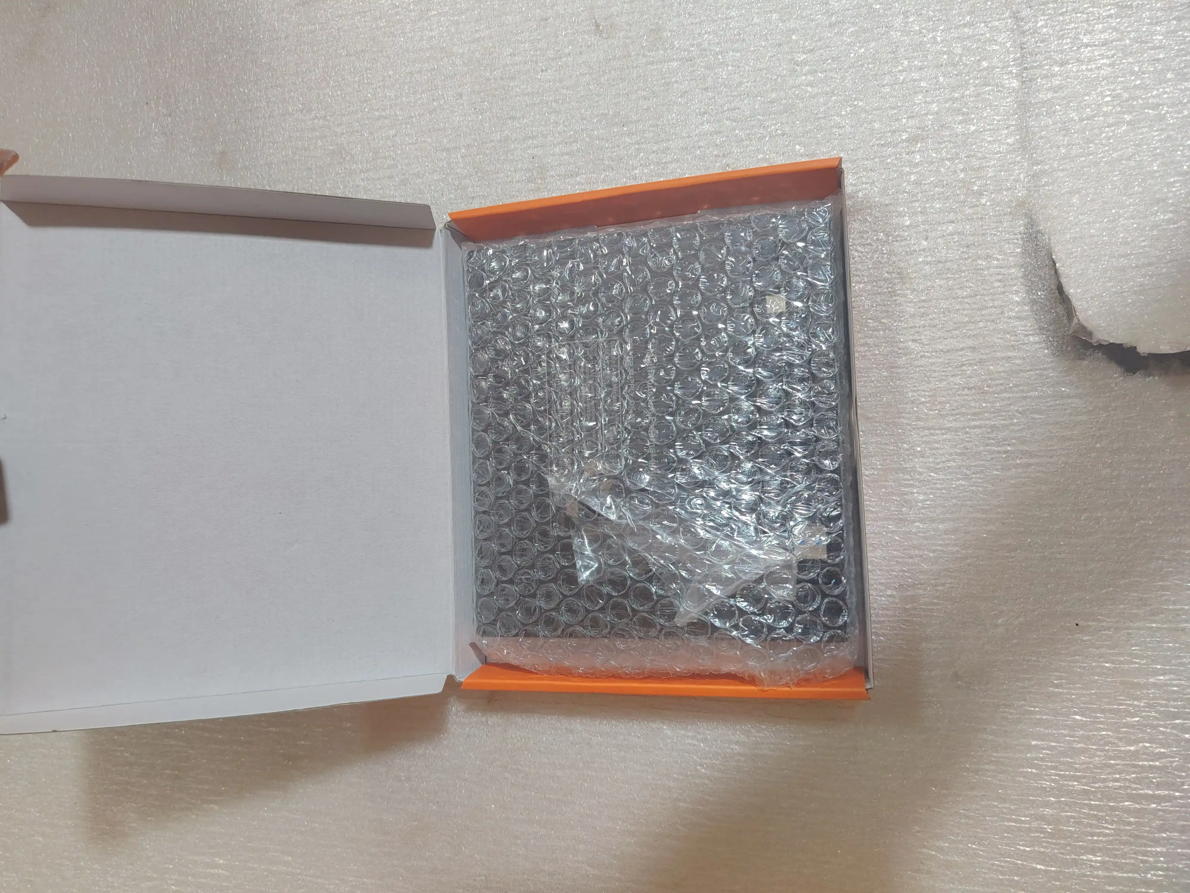 Tashqi CD/DVD disk yurituvchi USB  Hud Type-C, o‘qish va yozish