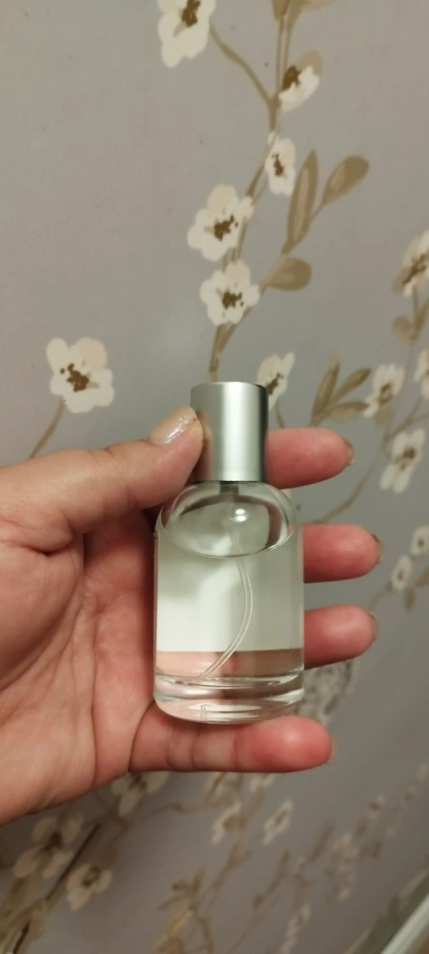 Parfyumlangan suv Imagination, uniseks, 50 ml