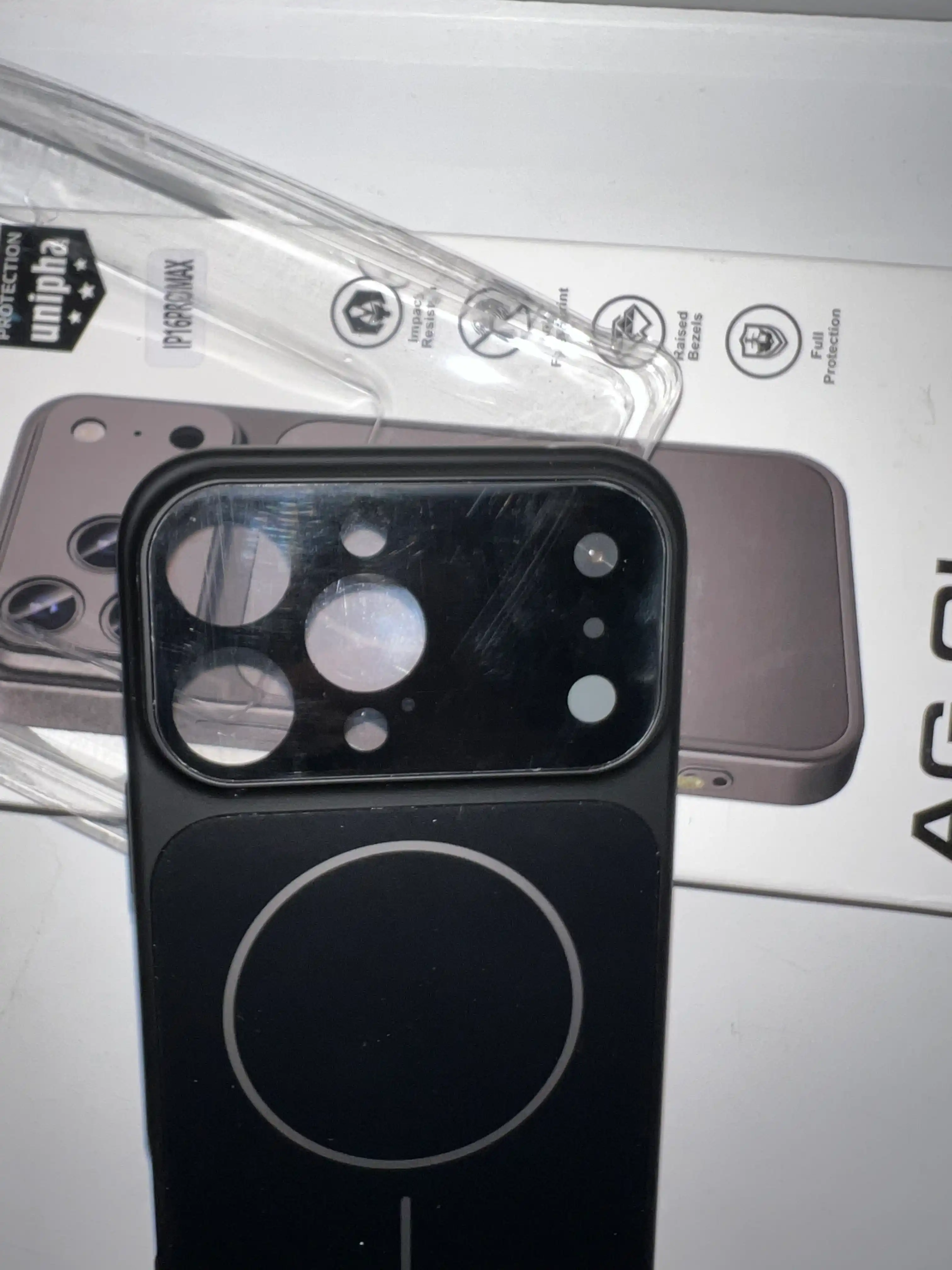 MagSafe bilan iPhone 11-17 Pro Pro Max  iPhone 17 va iPhone 18 uslubidagi g‘iloflar