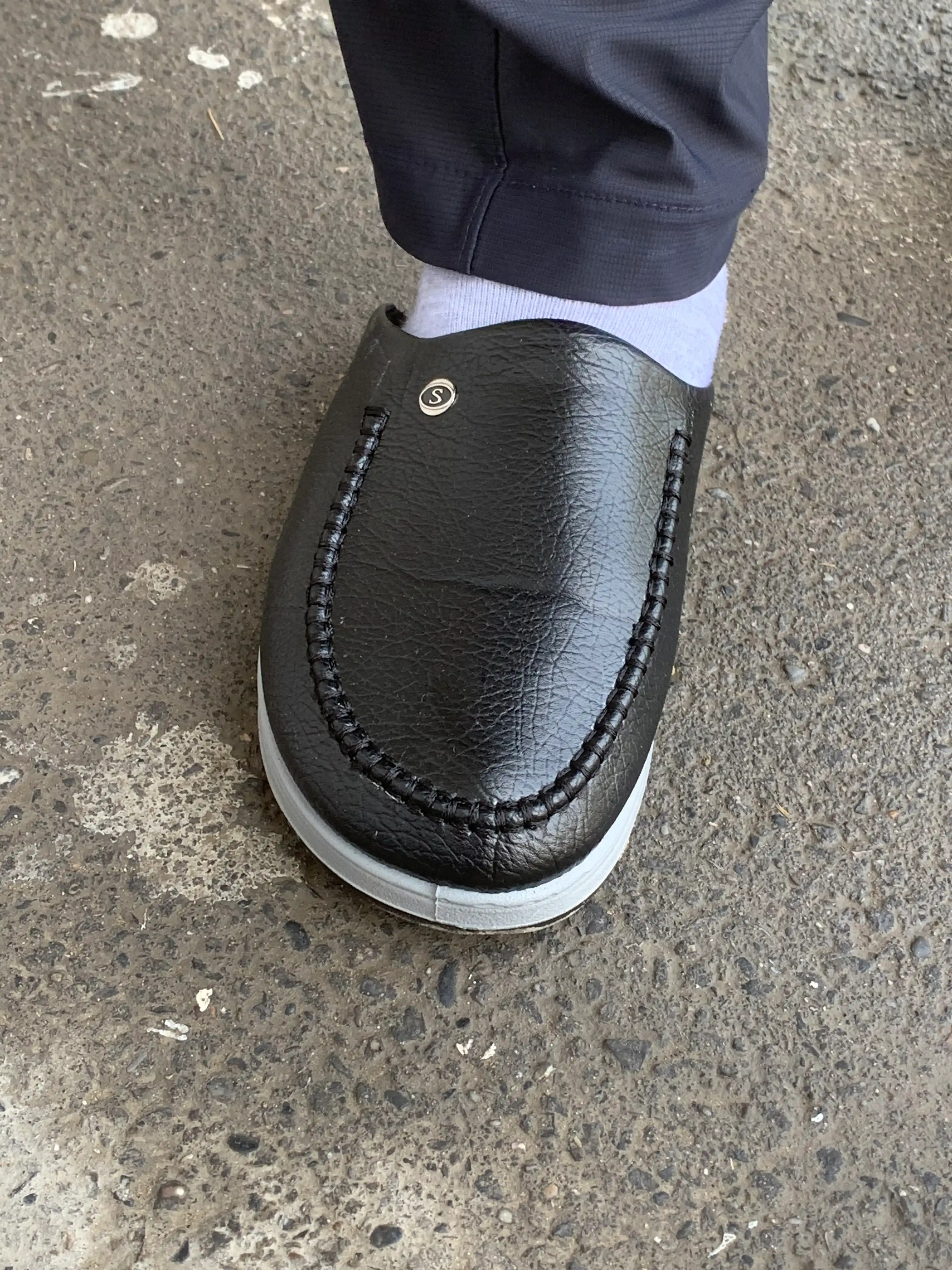 Erkaklar shippagi, ekologik charm, zamonaviy va qulay