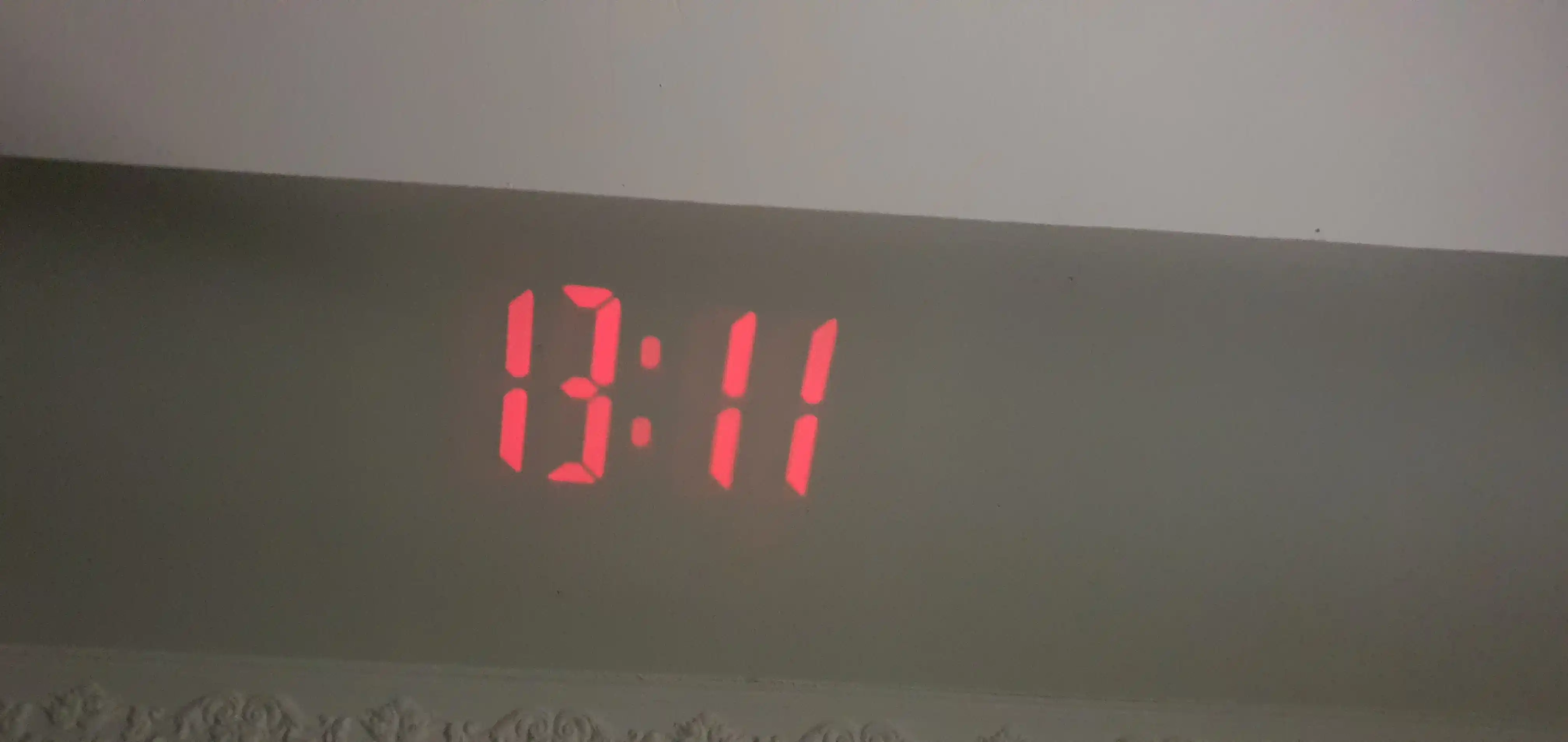 Elektron raqamli soat, budilnik, LED